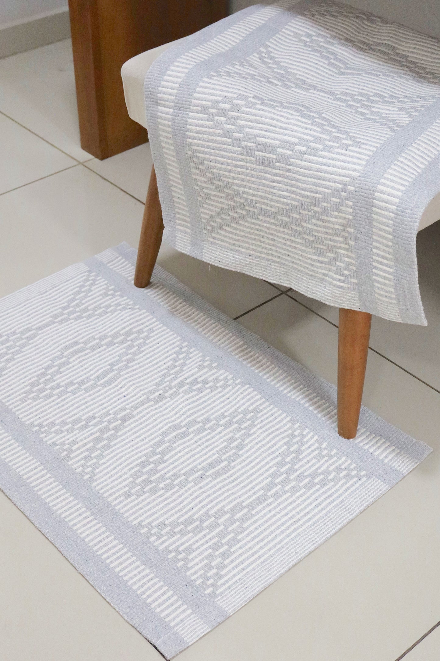 Tapete 46X67cm Egito Cinza