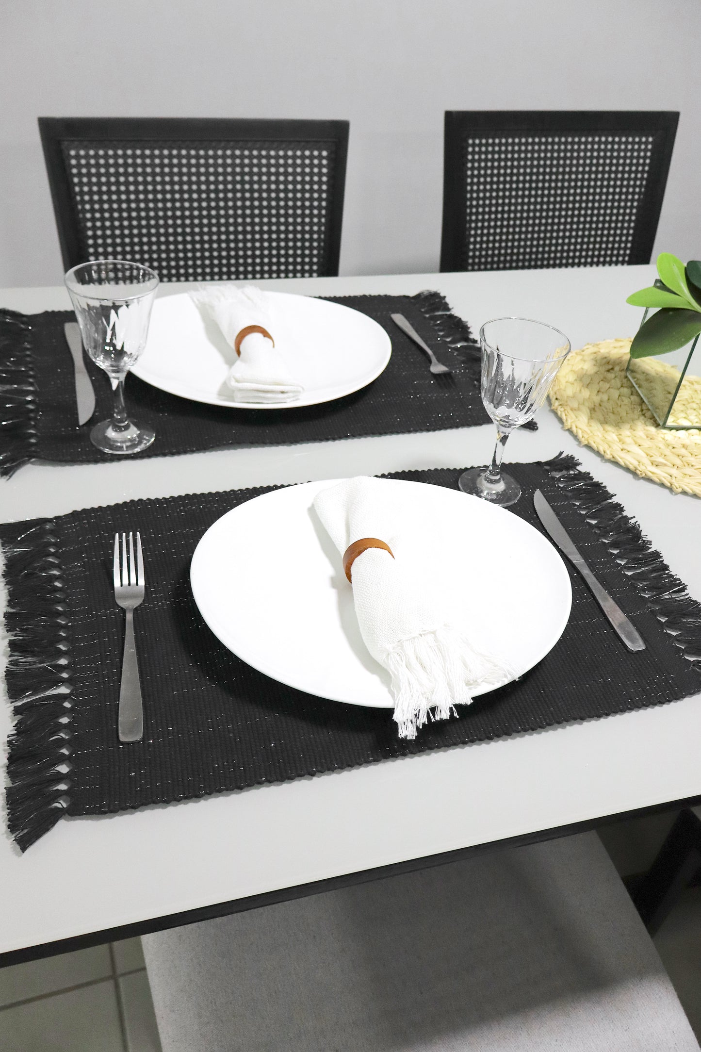 Par Jogo Americano Linha com Fio Lurex Preto