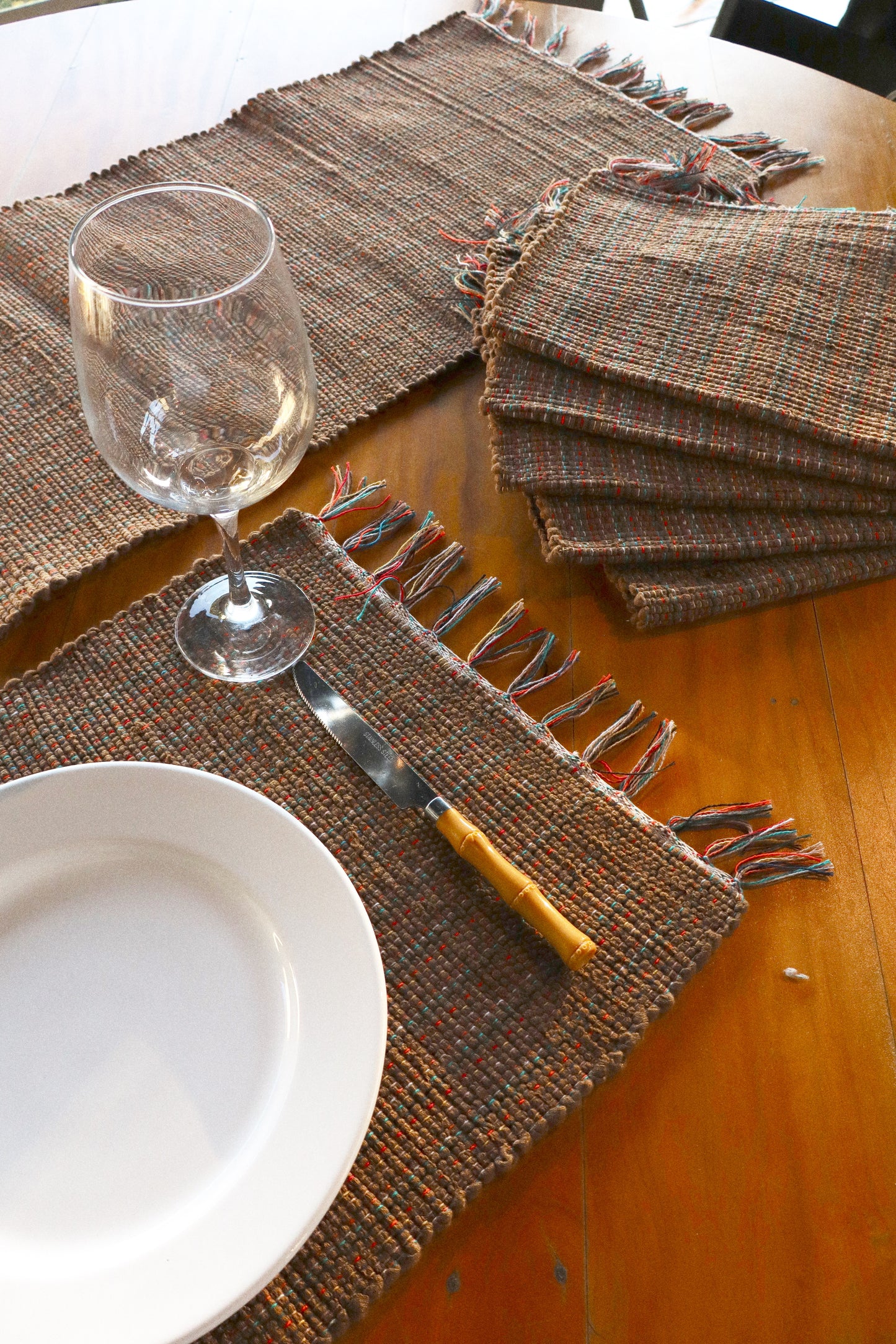 Jogo Americano Malha 7 Peças Marrom