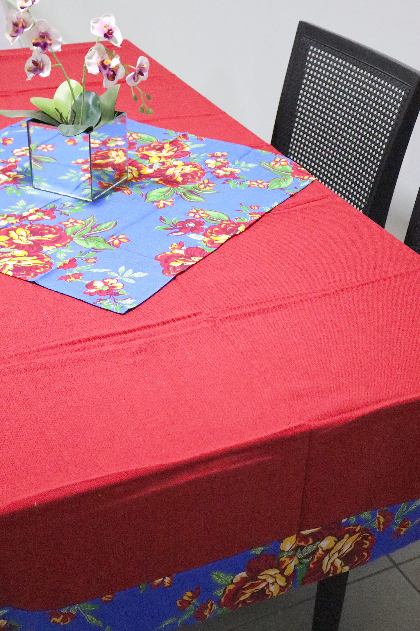 Toalha De Mesa Chita com Composê Vermelha 1,5mx4,0m