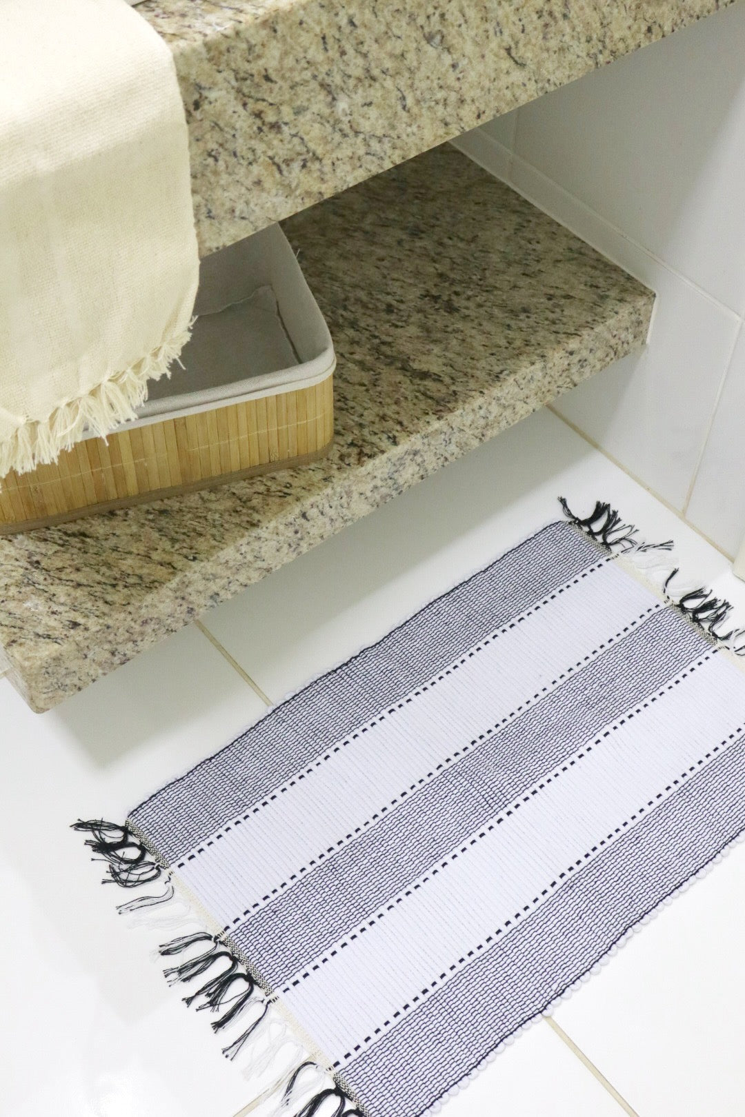 Kit 2 Peças de Lavabo Comum Cru, Preto e Branco