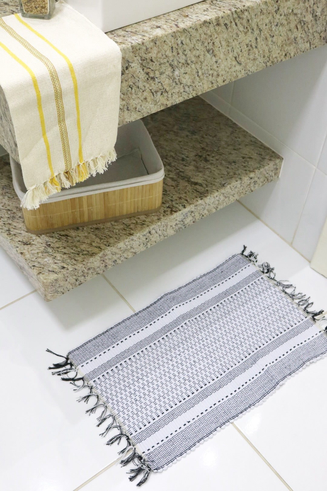 Kit 2 Peças de Lavabo Comum Preto e Branco