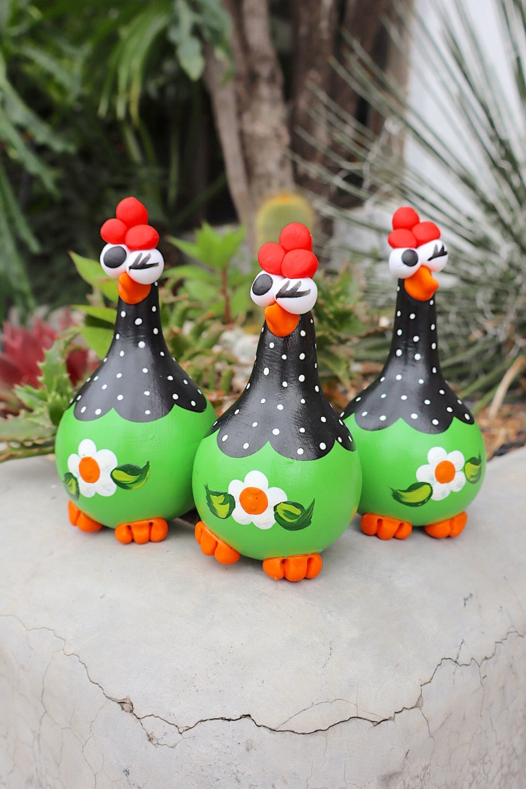 Trio Galinha em Cabaça Verde Flor