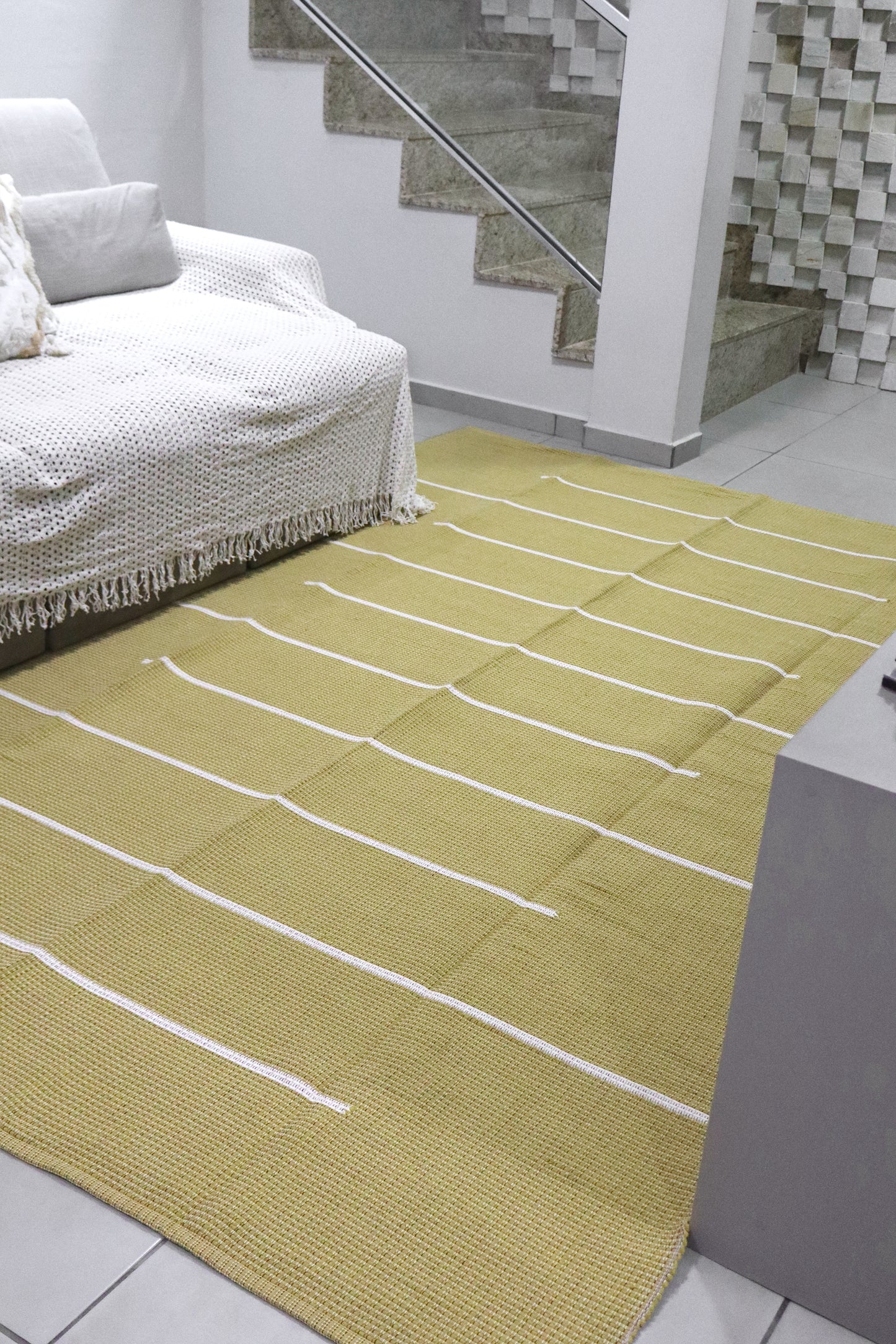 Tapete em Linha Capri Amarelo 2,00x3,00m