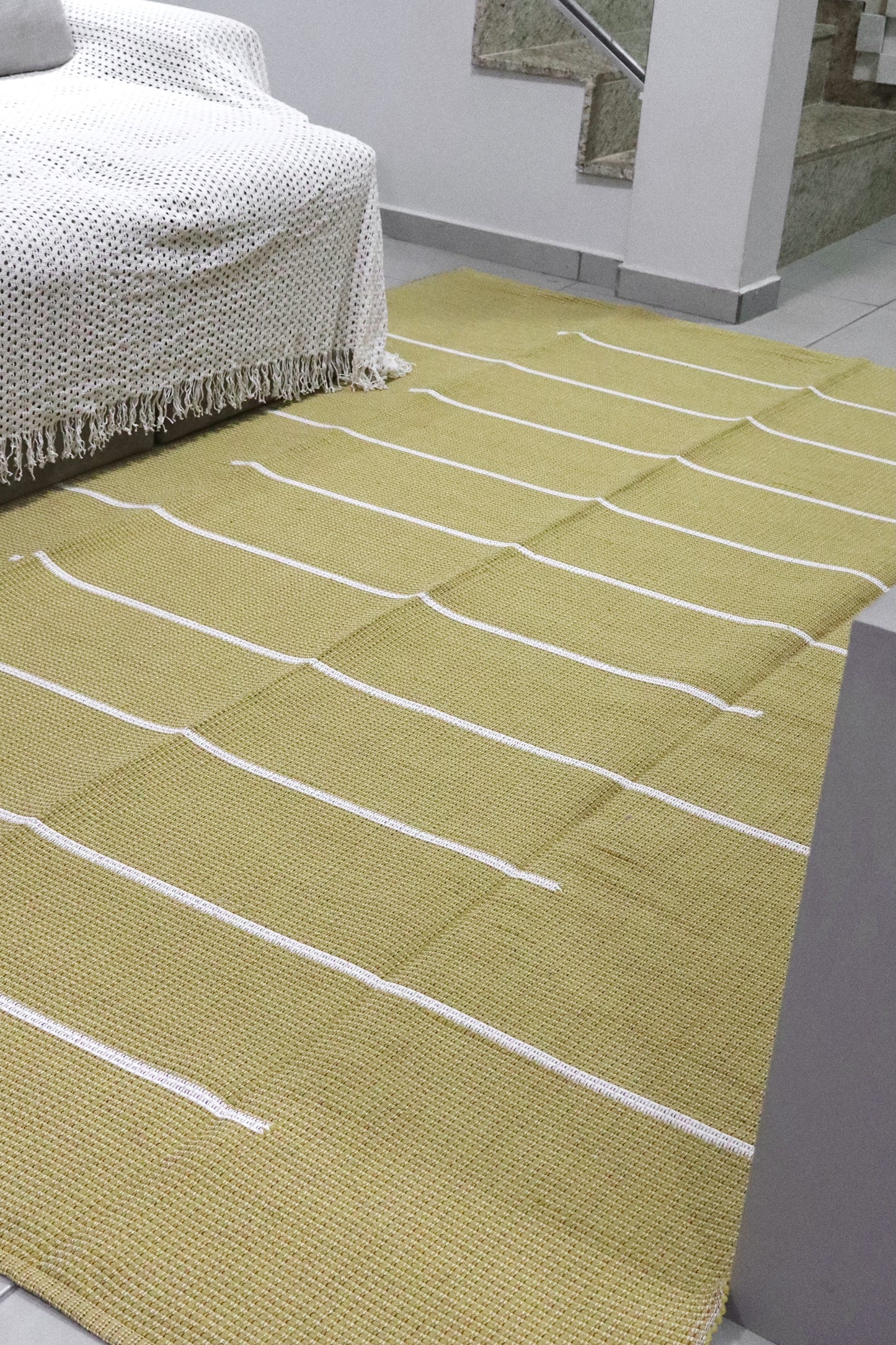 Tapete em Linha Capri Amarelo 2,00x3,00m