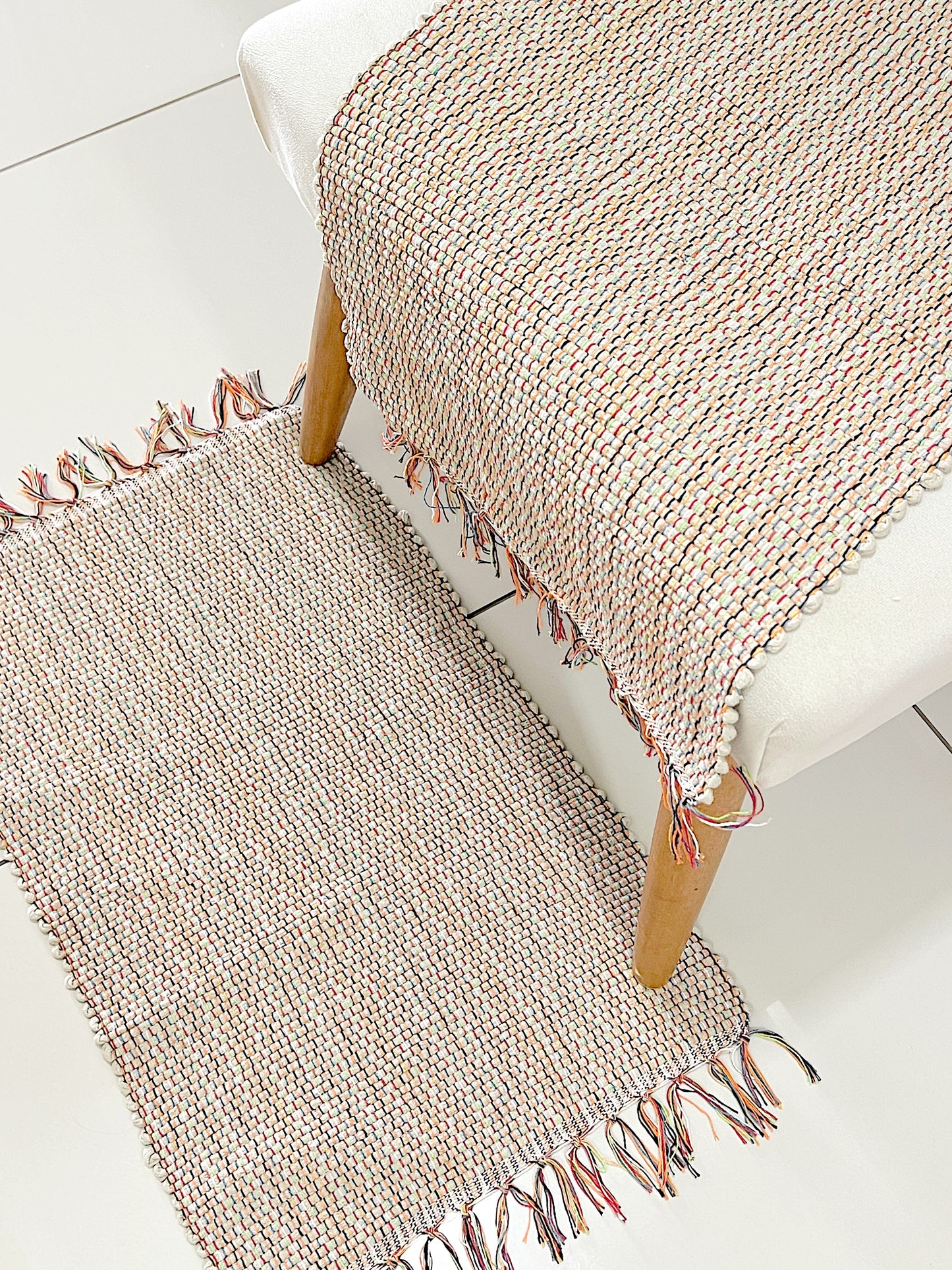 Par Tapete Malha Algodão Mini Liso Bege