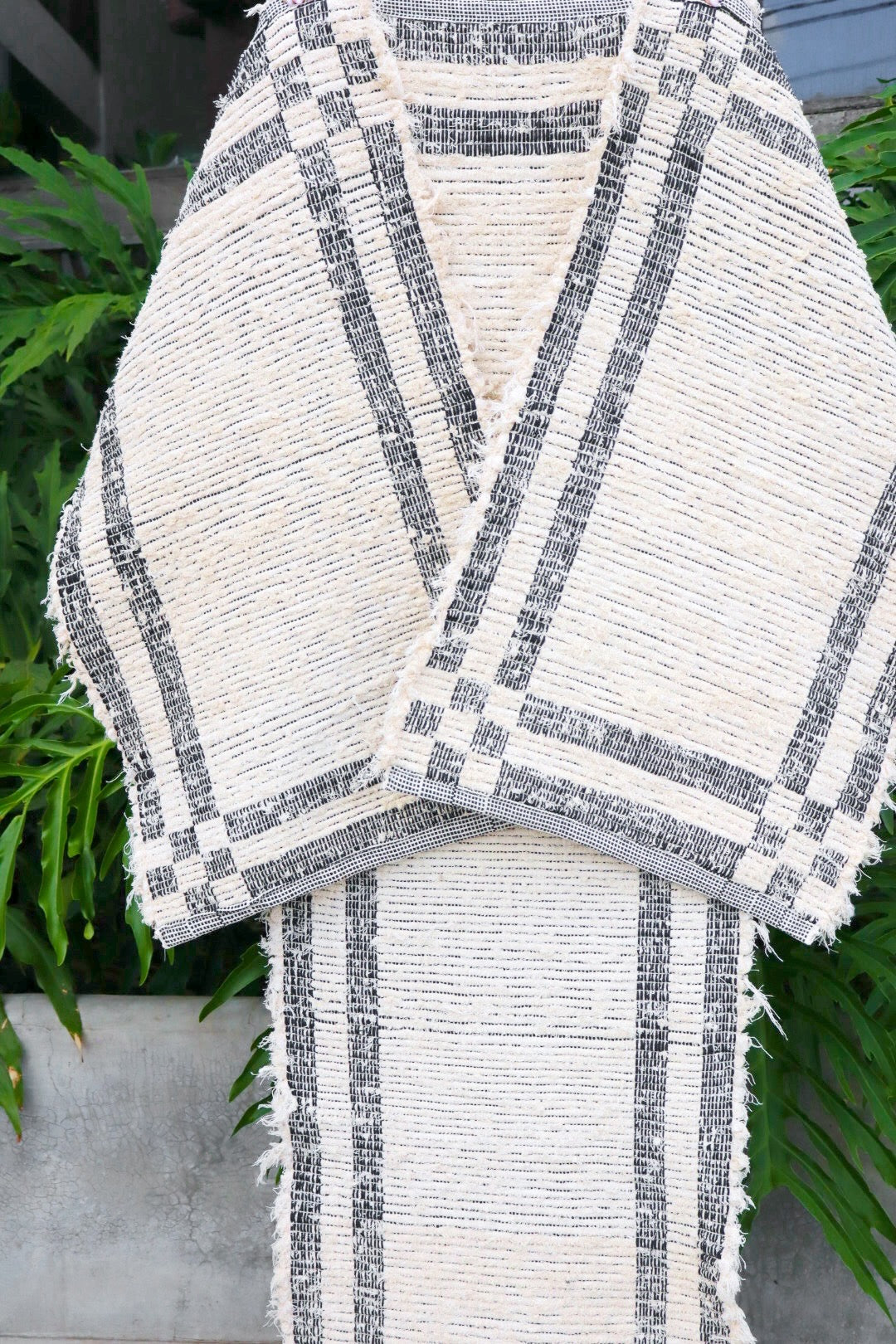 Jogo de Passadeira Felpudo Dupla Face Preto Sem Franja