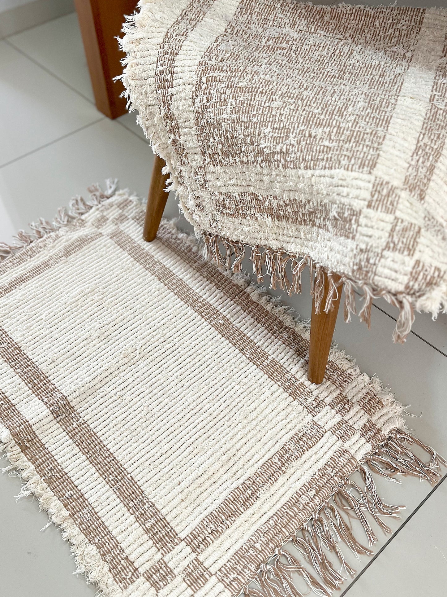 Tapete Algodão Felpudo Dupla Face Nude 50x80cm