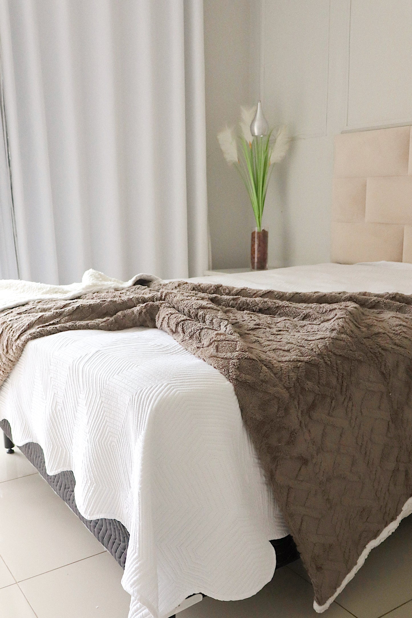 Manta Com Sherpa Glamour Casal Bege 1,90x2,10m