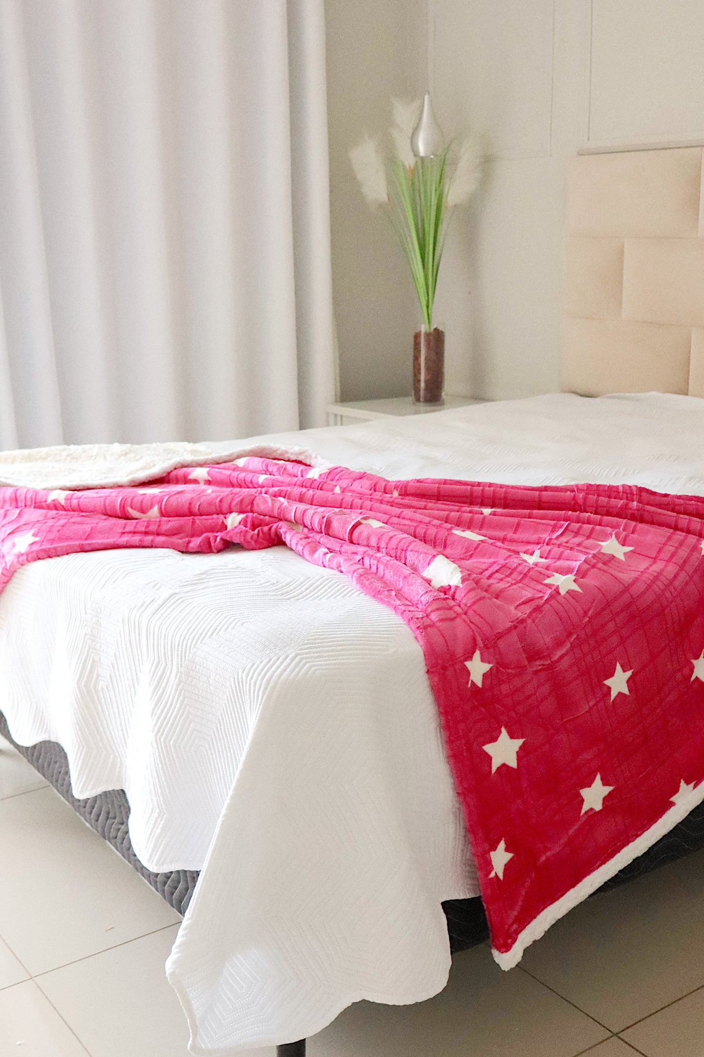 Manta Microfibra Sherpa Pelo Carneiro Estrela Rosa