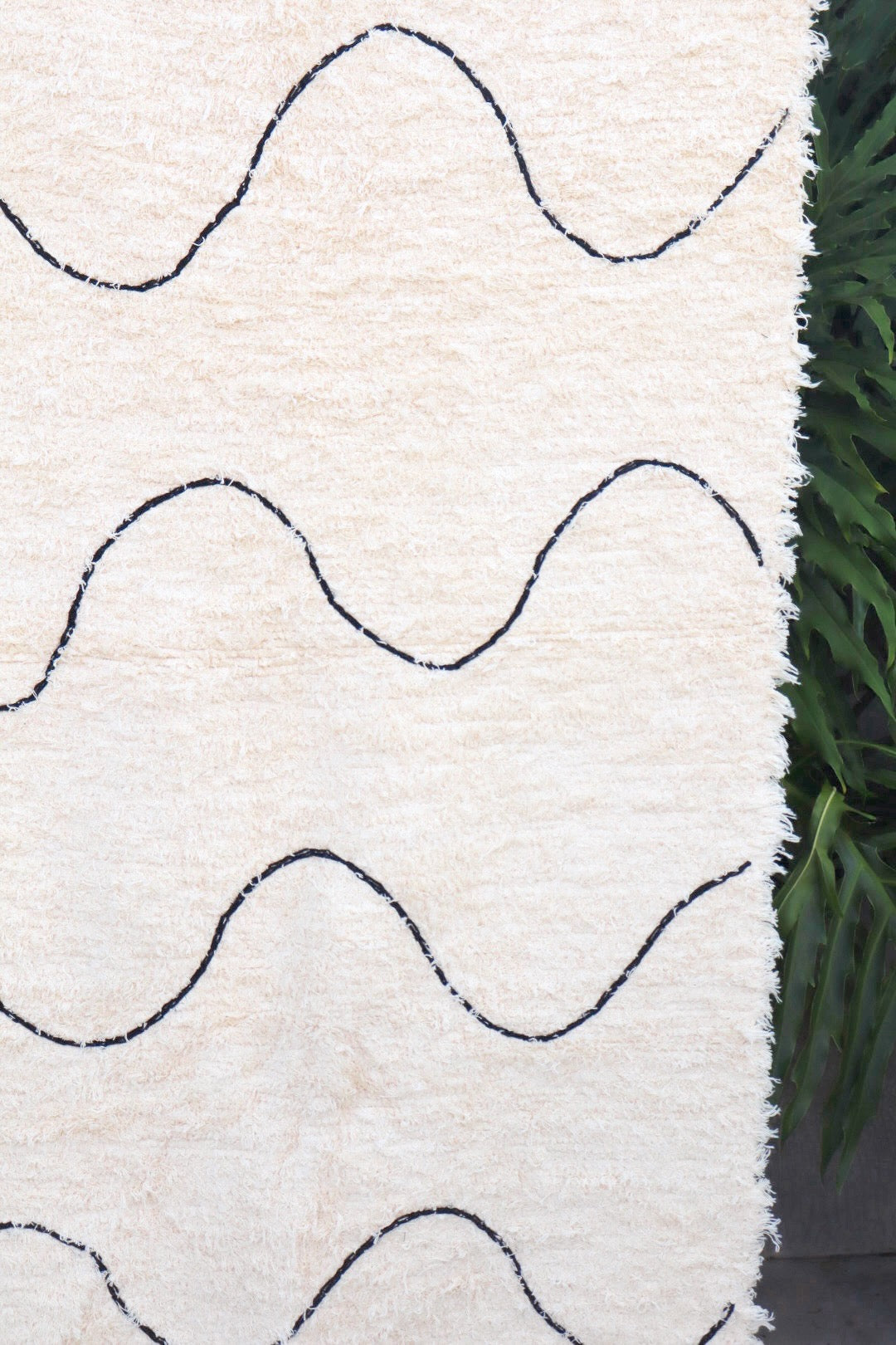 Tapete Médio Algodão Bordado Ondas 1,00x1,50m