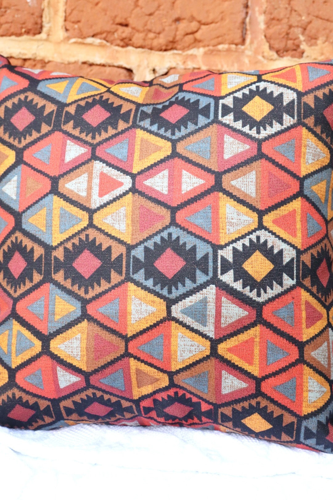 Capa de Almofada em Gorgurinho Geométrica 45x45