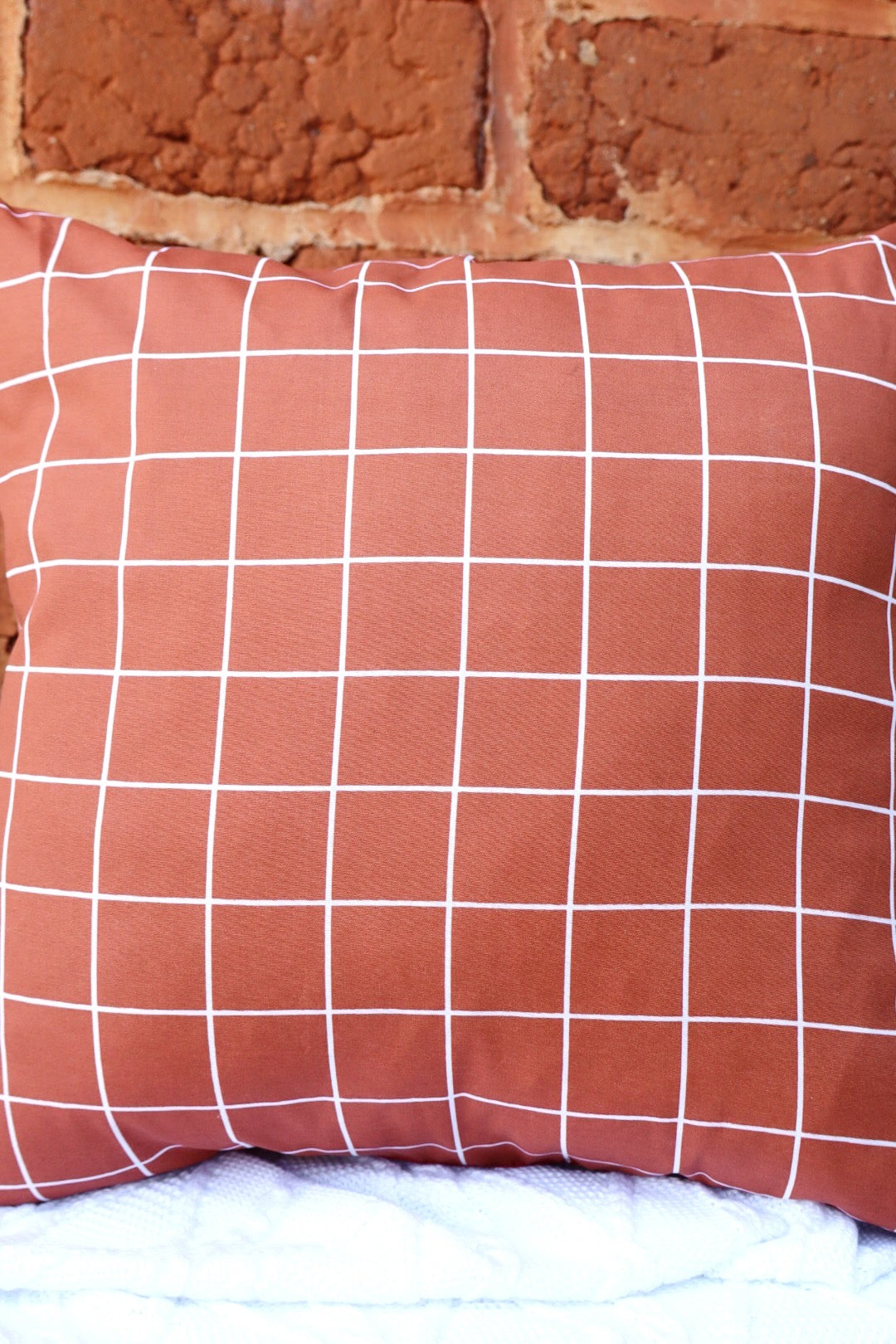 Capa de Almofada em Gorgurinho Grid Terracota 45x45