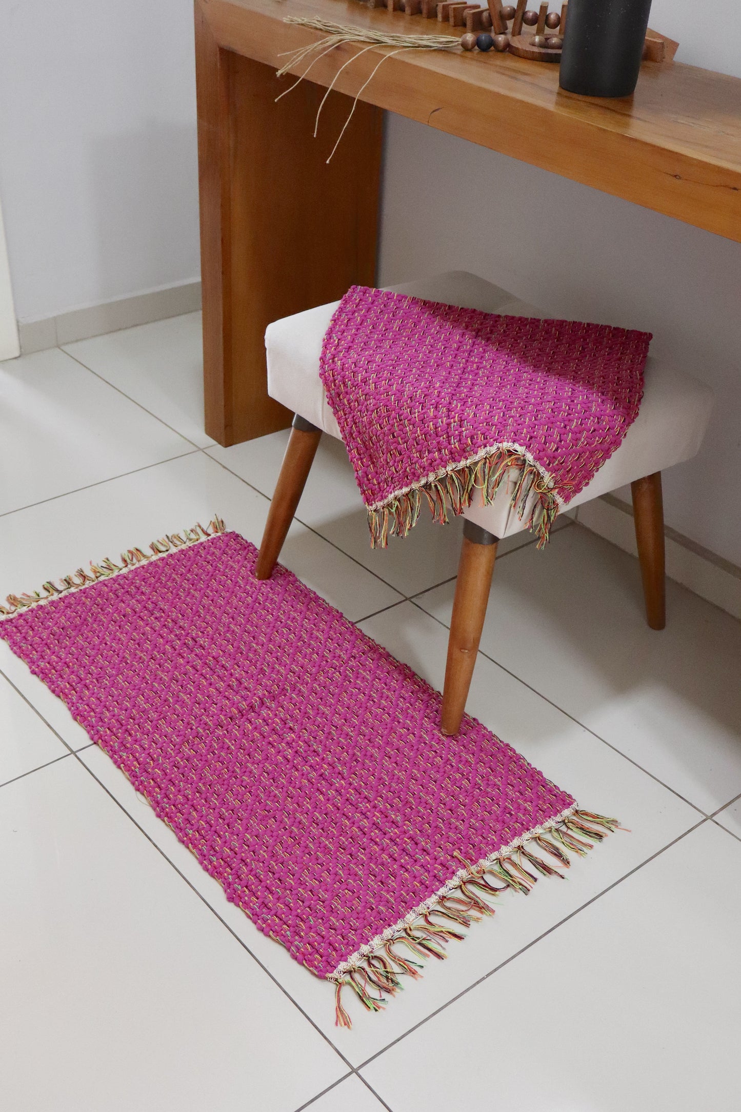 Tapete Malha Algodão Coroa Rosa Pink