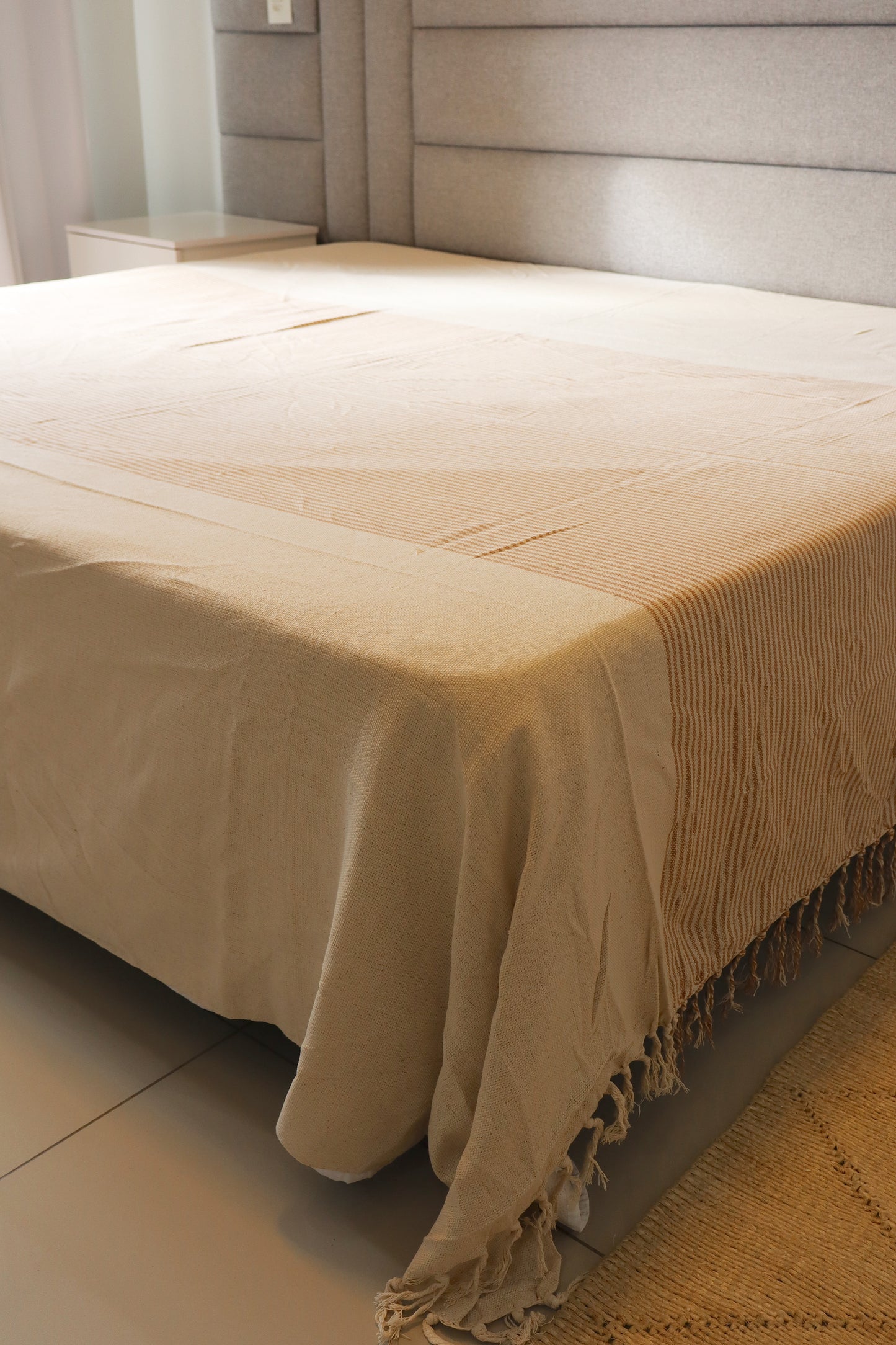 Colcha para Cama Queen 2,40x2,60m Artesanal Cru Listrada