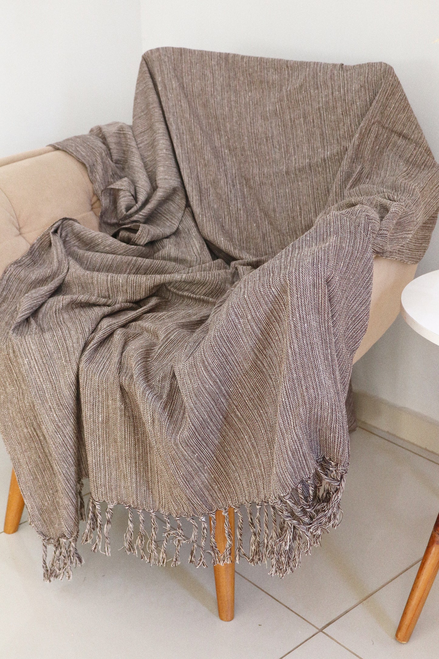 Manta para Sofá Básica Gigante Marrom Café Mesclada 1,40x2,20m