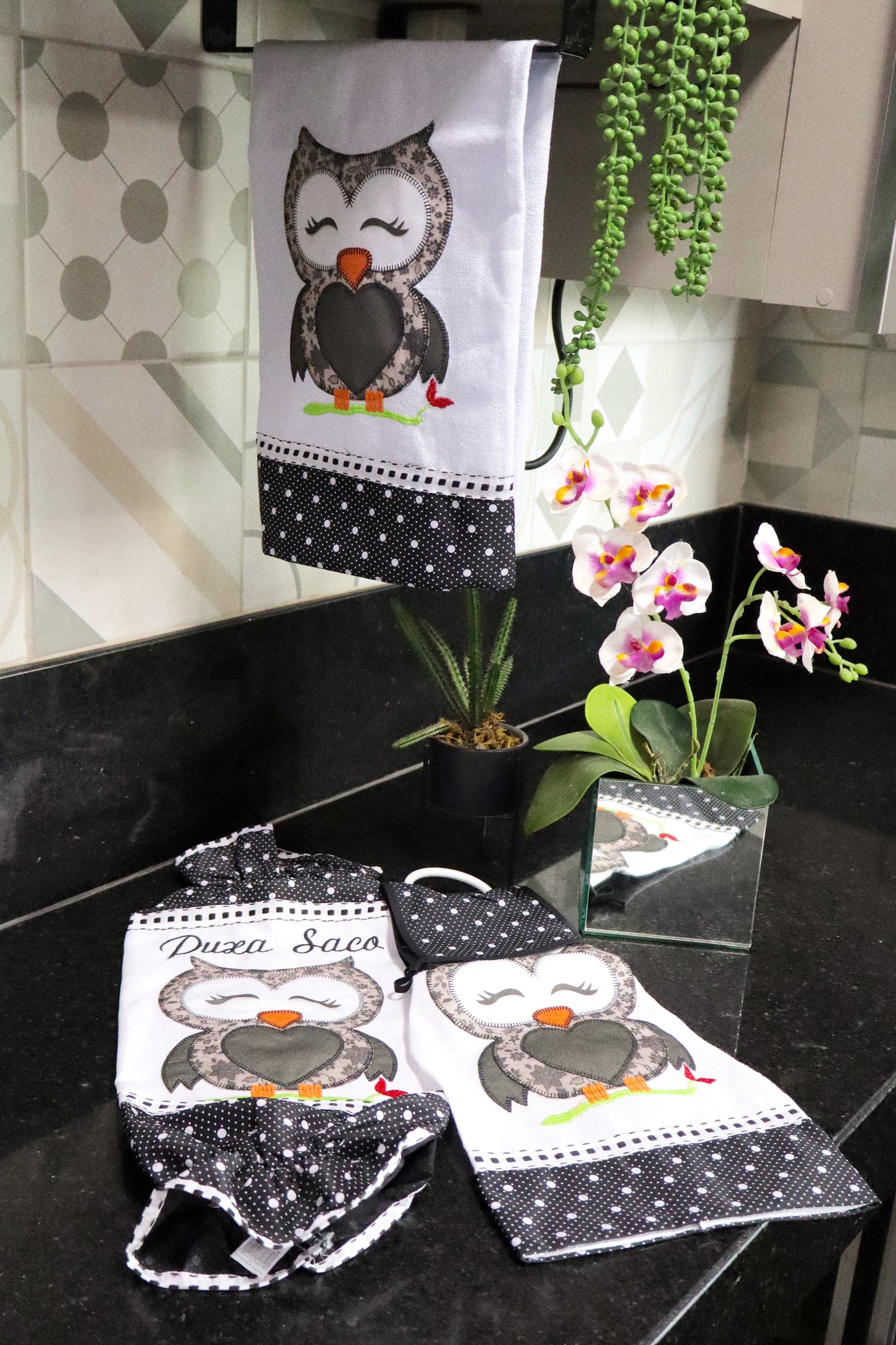 Kit Cozinha 3 Peças - Bate Mão, Pano De Prato E Puxa Saco Coruja Preto