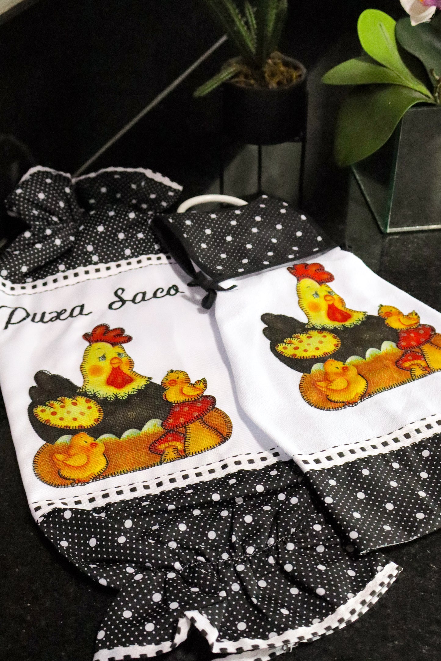 Kit Cozinha 3 Peças - Bate Mão, Pano De Prato E Puxa Saco Galinha Preto