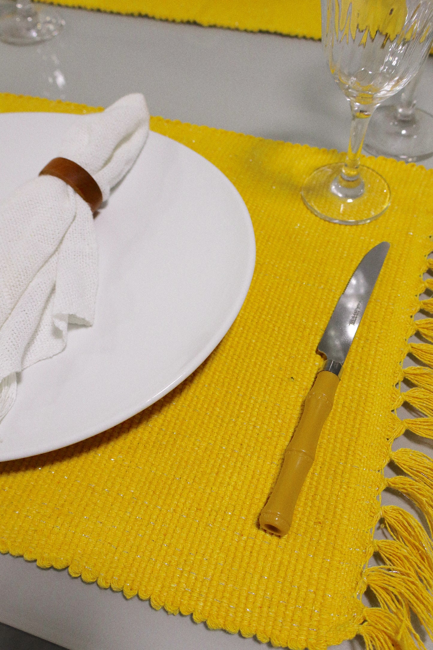 Par Jogo Americano Linha com Fio Lurex Amarelo
