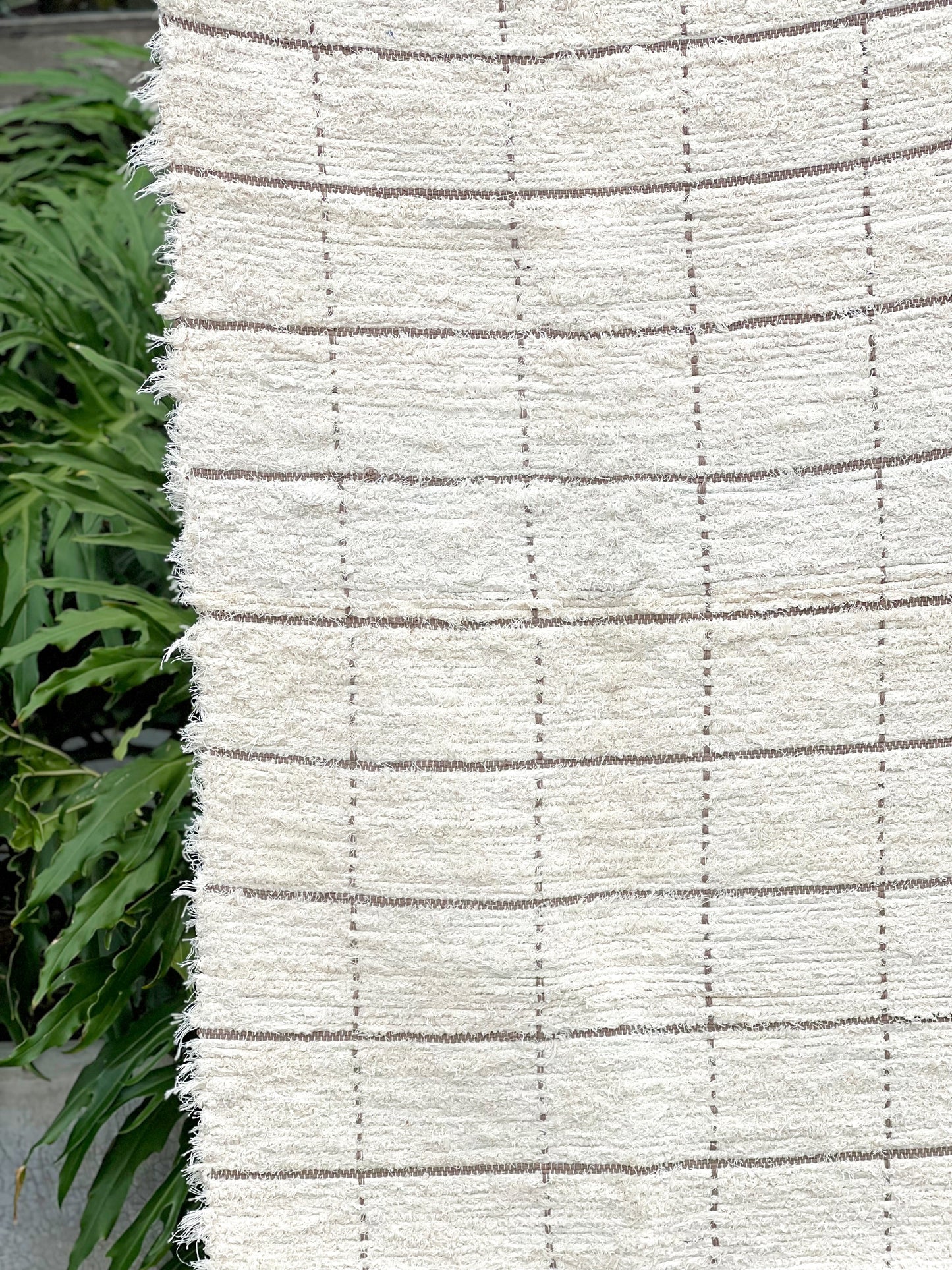 Tapete Médio Algodão Felpudo Grid Bege 0,80x1,50m