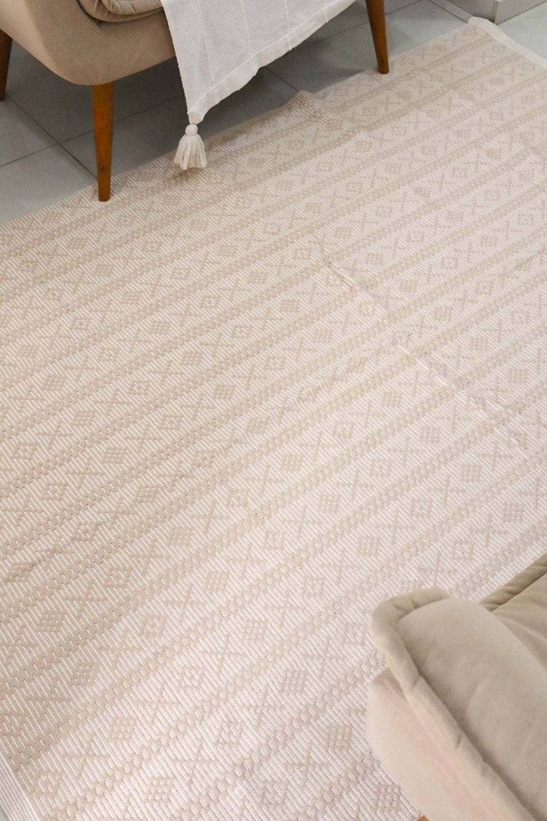 Tapete Itatiaia Listrado Algodão Bege 1,50x2,00m