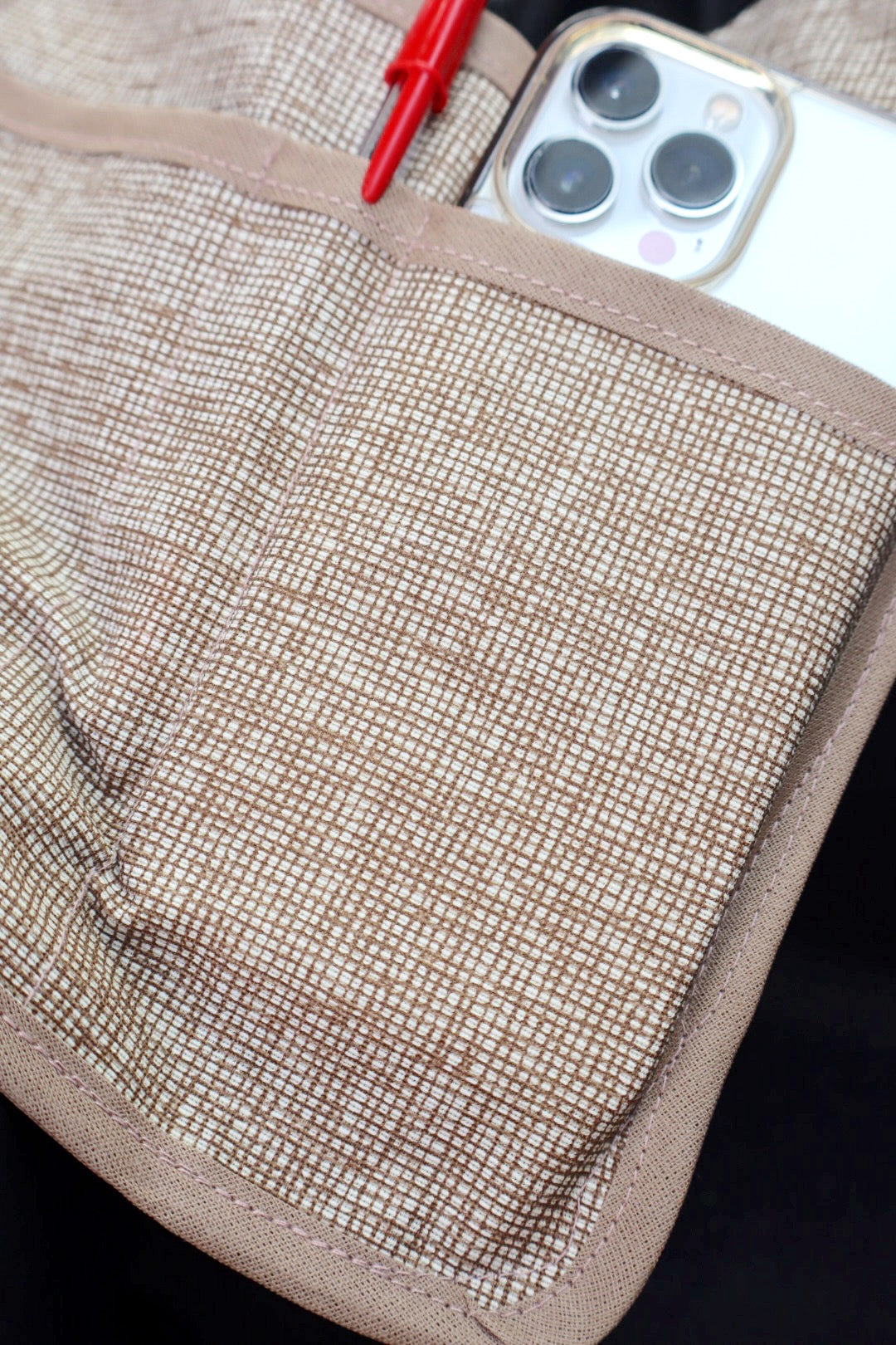 Lixeira para Carro de Tecido com Bolsos Quadriculado Marrom