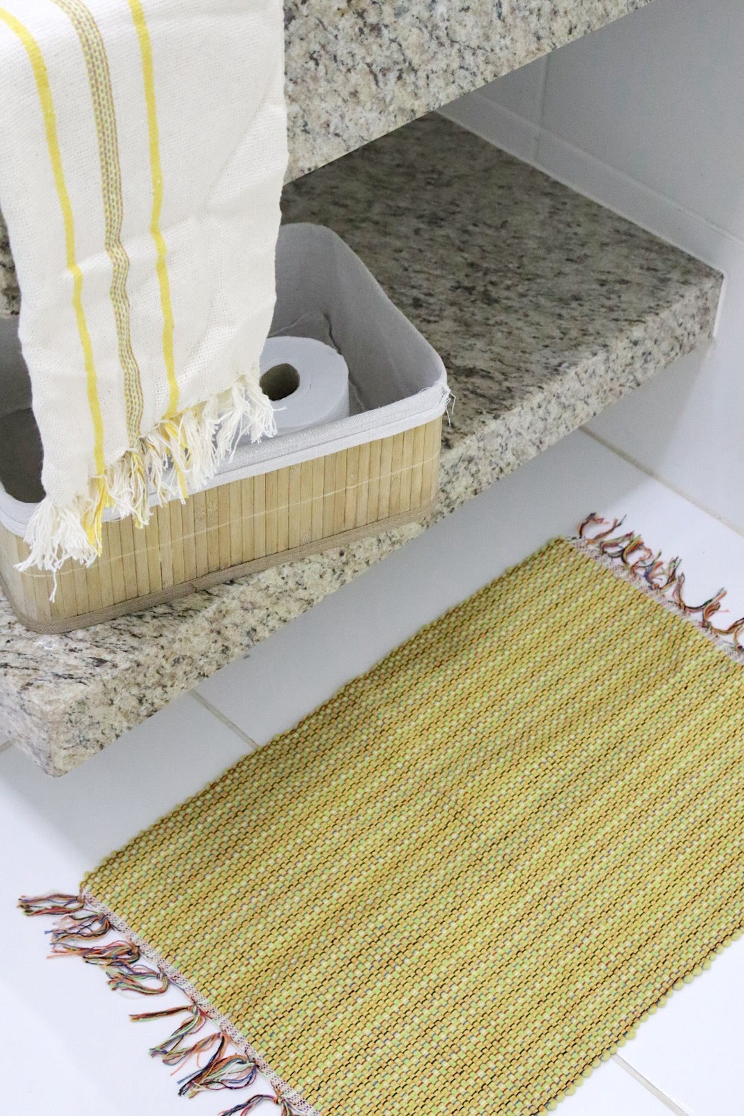 Kit 2 Peças de Lavabo Comum Amarelo