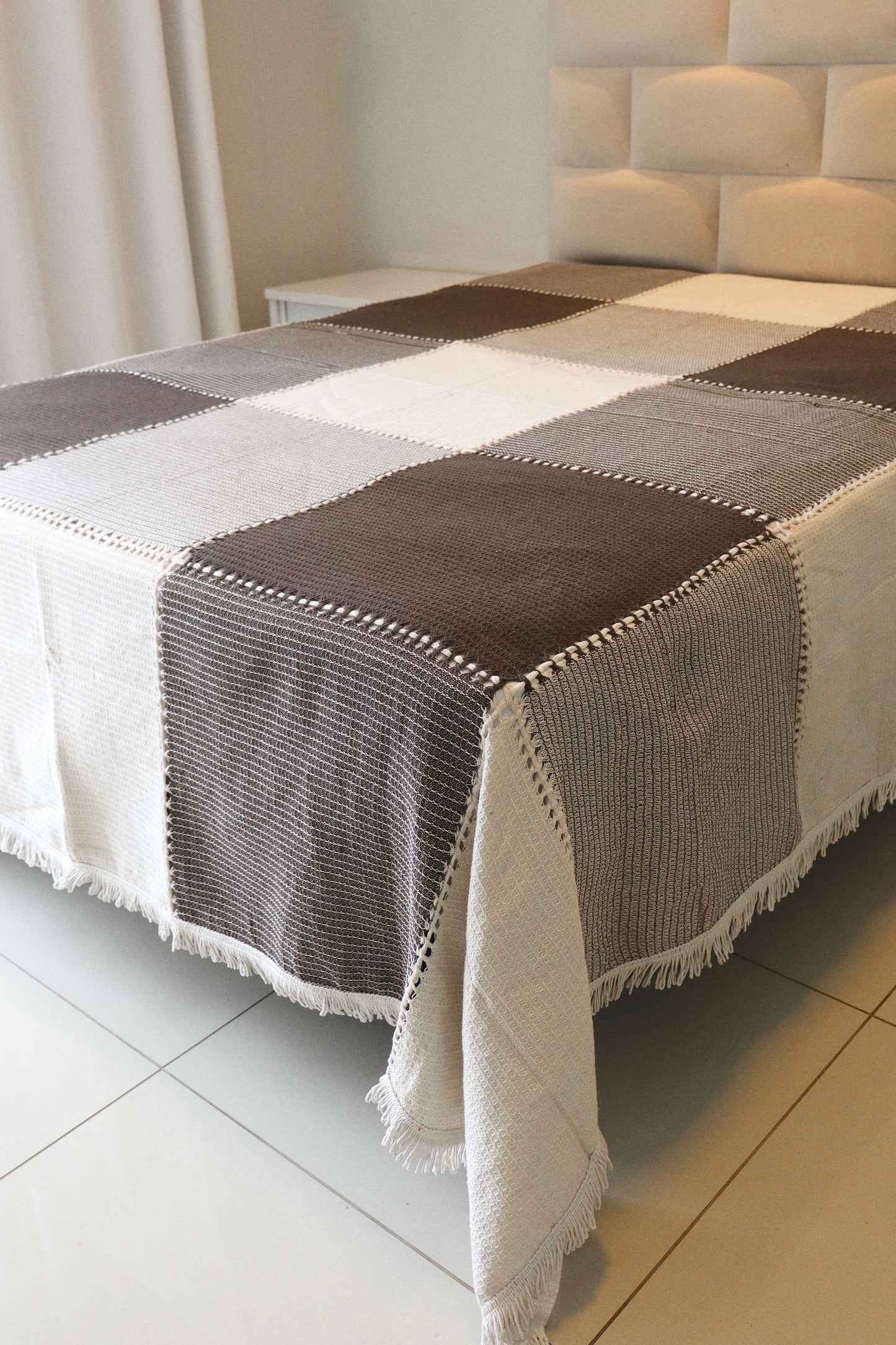 Colcha Casal Bainha Aberta Marrom 2,10x2,40m