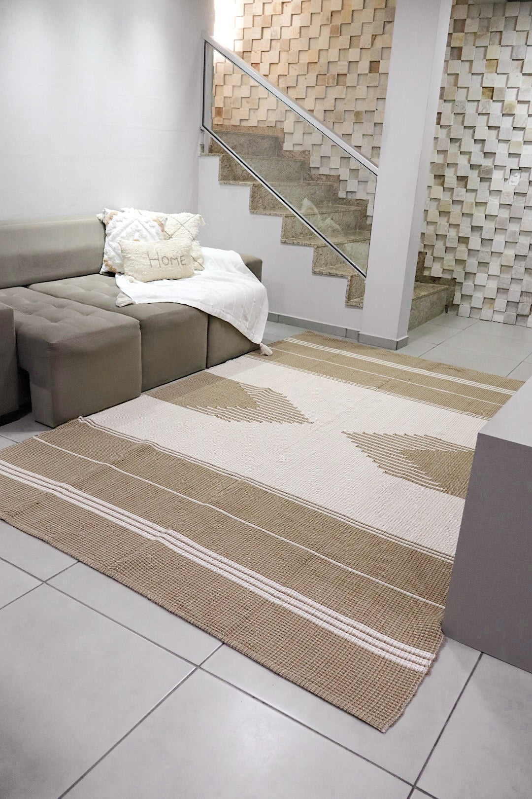 Tapete de Bico X Linha Bege 2,00x2,50m