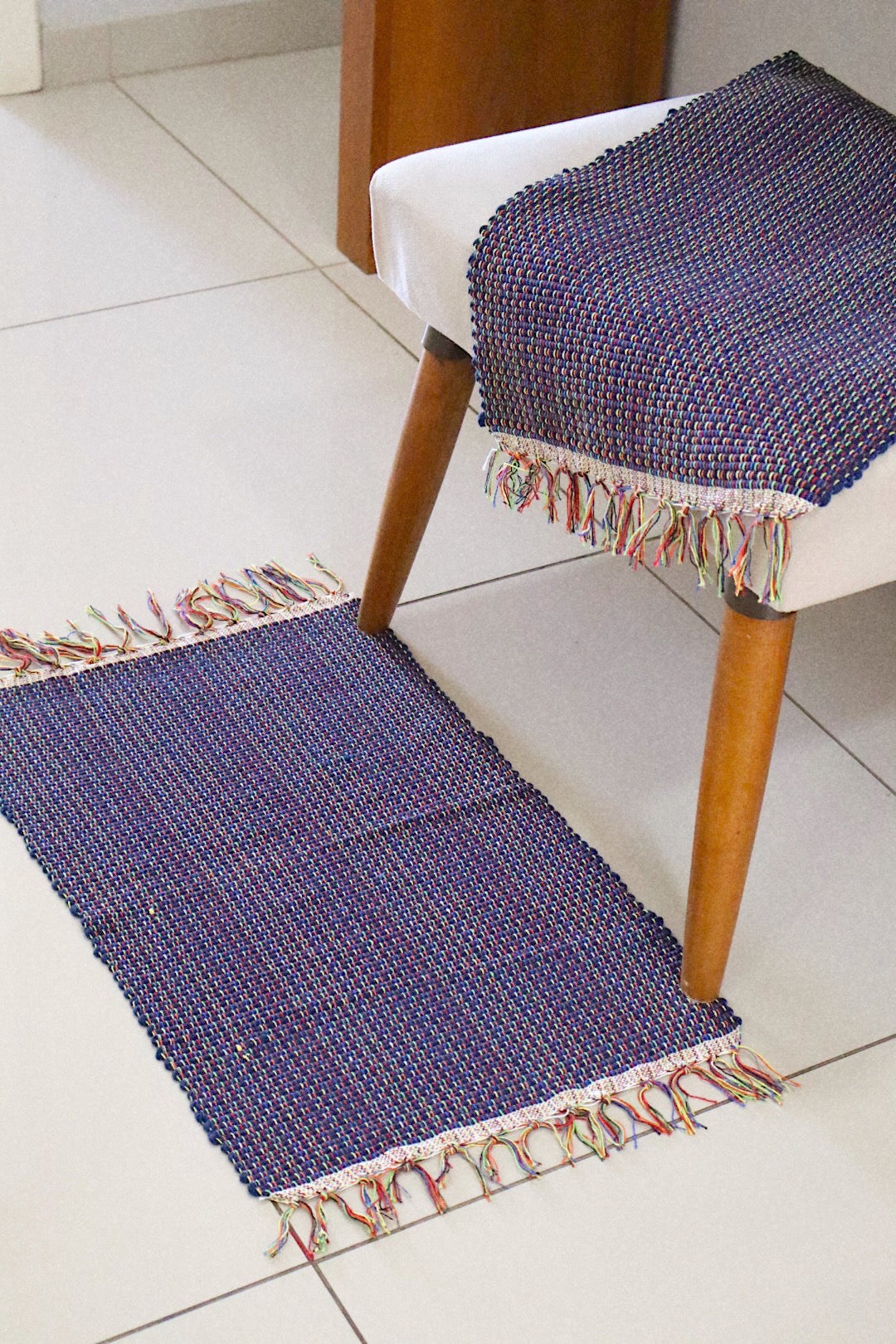 Par Tapete Malha Algodão Mini Liso Azul Marinho