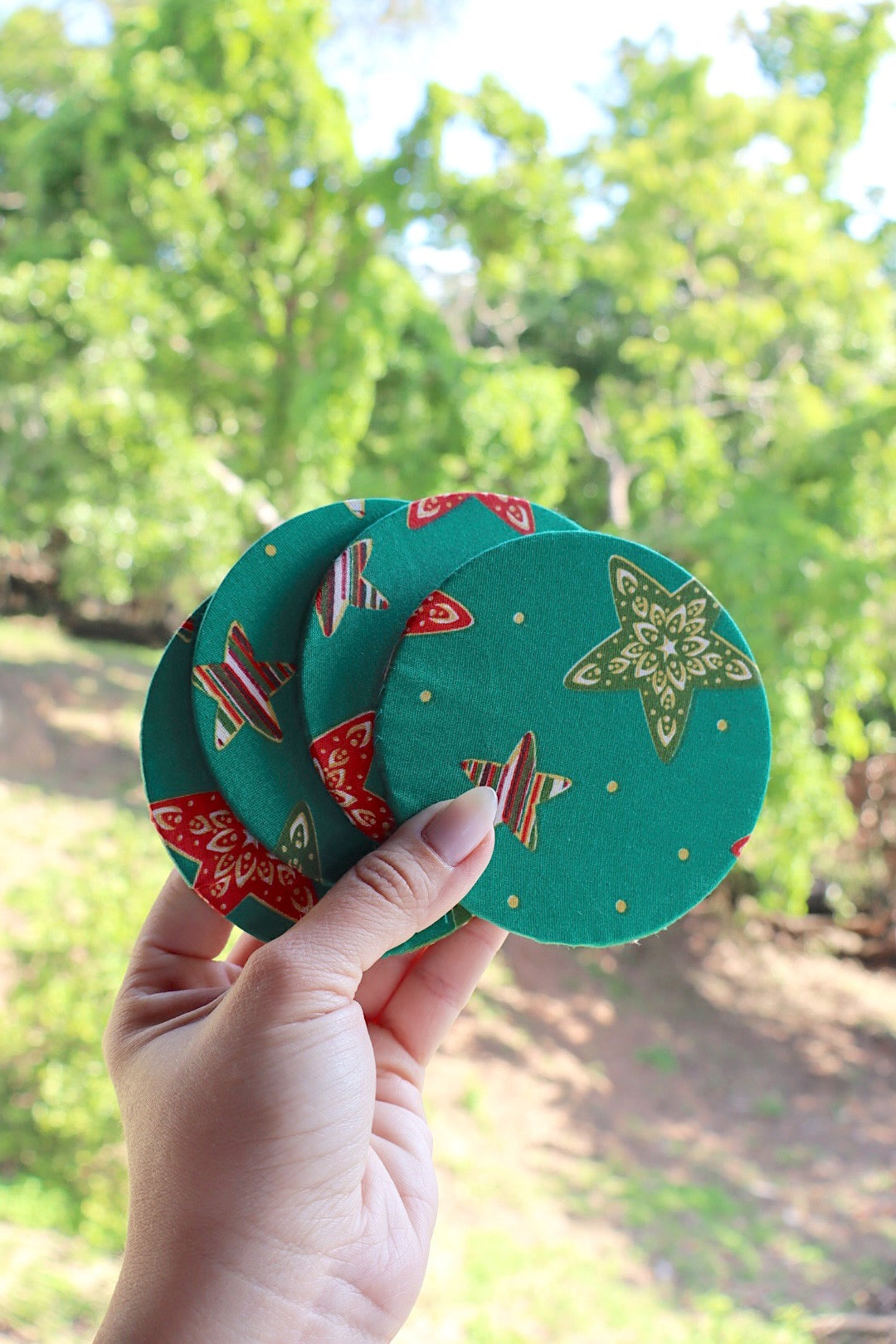 Kit 6 unidades Descanso Para Copos / Porta Copos Natal Estrelas Verde