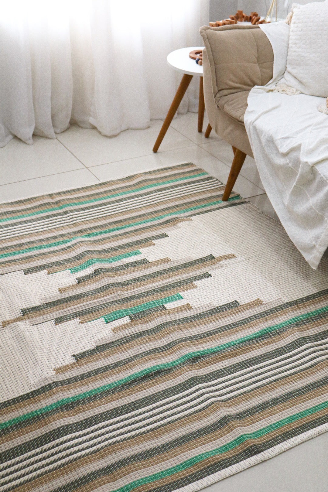 Tapete de Bico Linha Trabalhado Colorido Verde 1,50x1,50m