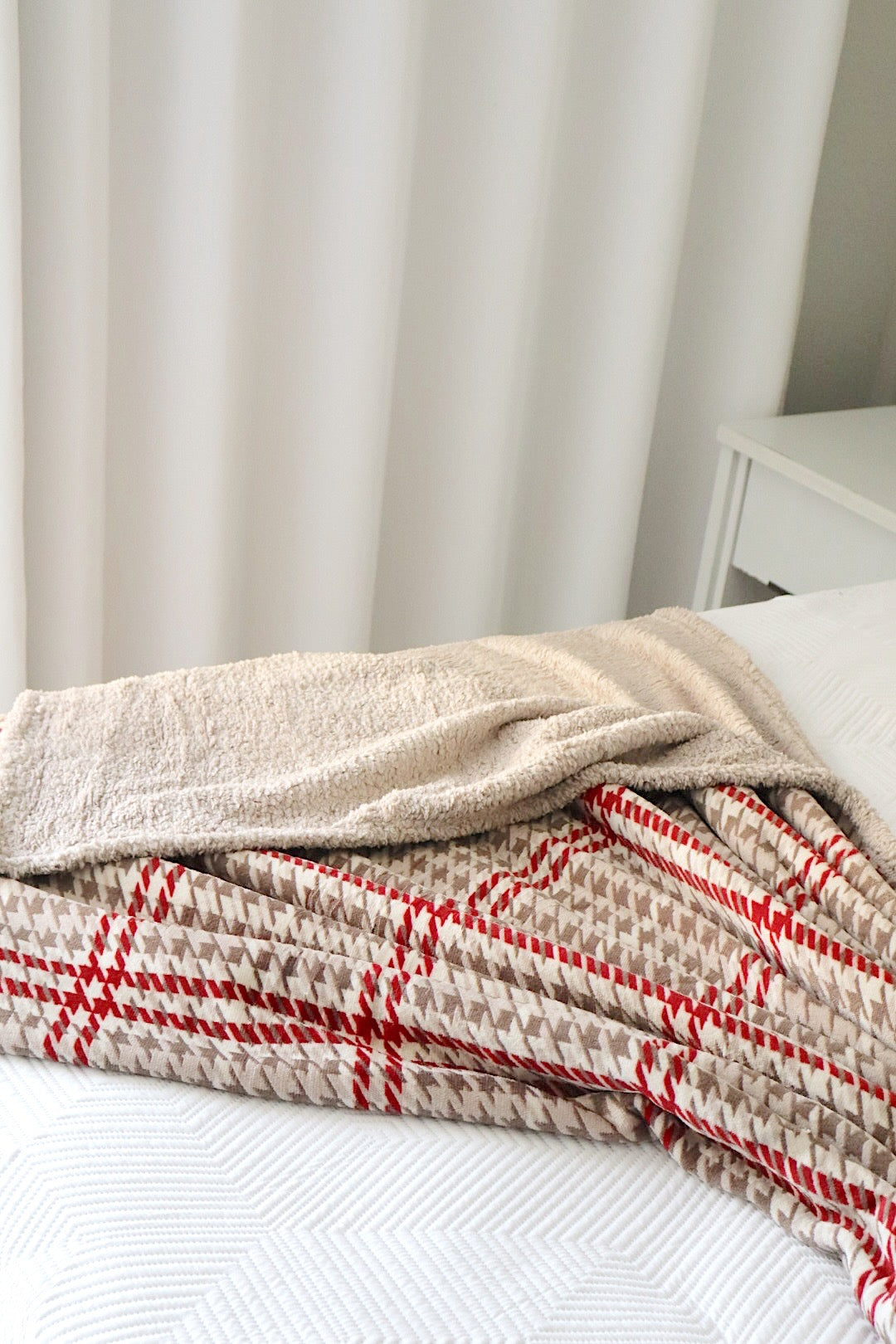 Manta Microfibra Sherpa Pelo Carneiro Xadrez Marrom