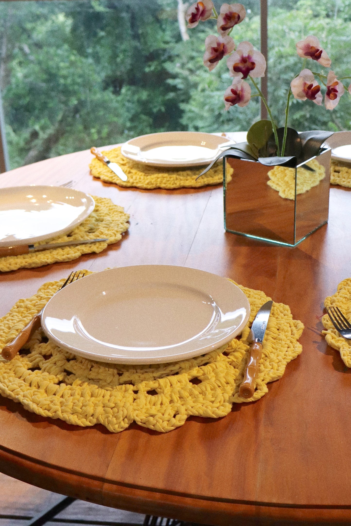 Sousplat de Crochê em Malha Amarelo Kit com 6