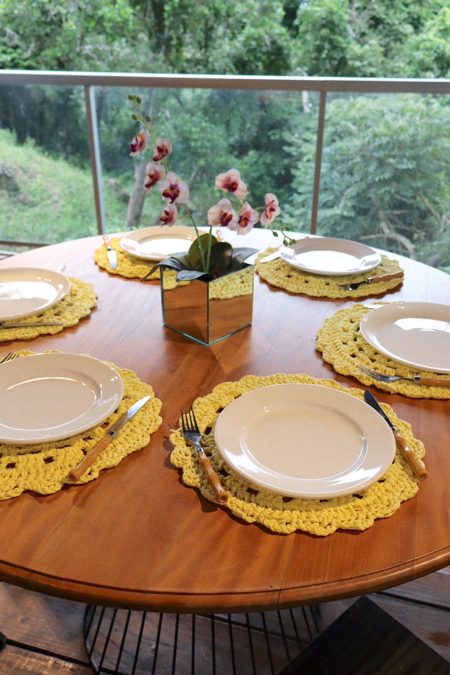 Sousplat de Crochê em Malha Amarelo Kit com 6
