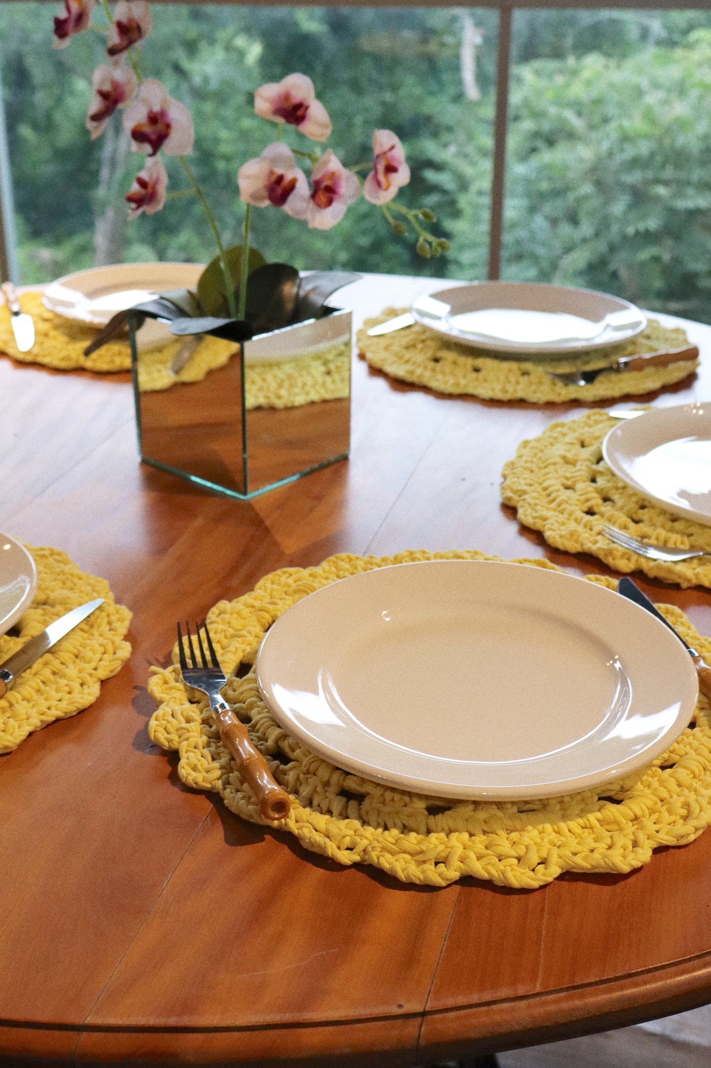 Sousplat de Crochê em Malha Amarelo Kit com 6