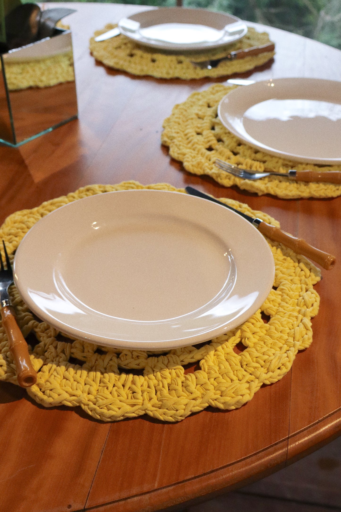 Sousplat de Crochê em Malha Amarelo Kit com 6