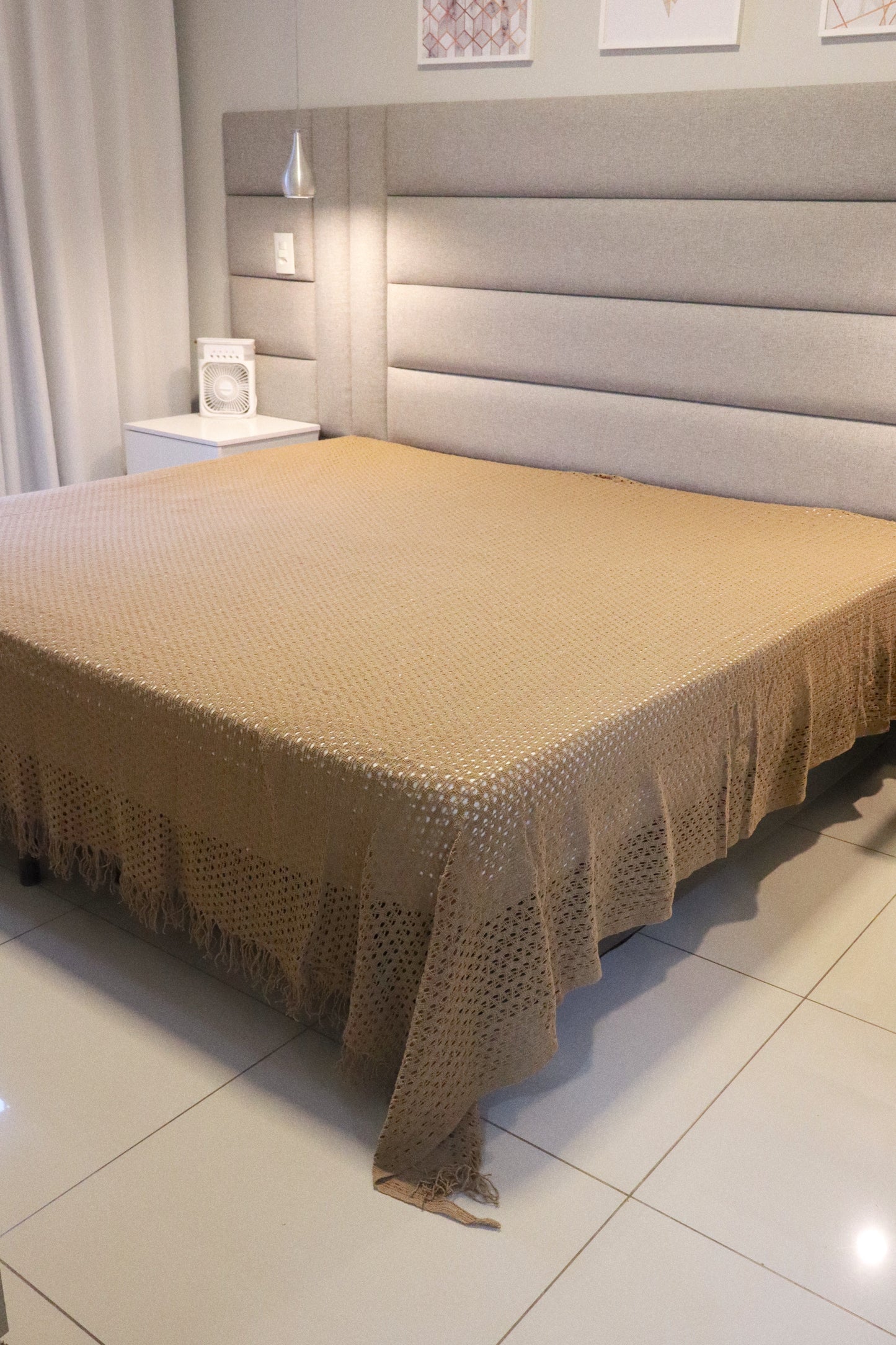 Colcha para Cama Casal em Renda Caramelo 2,30x2,90m
