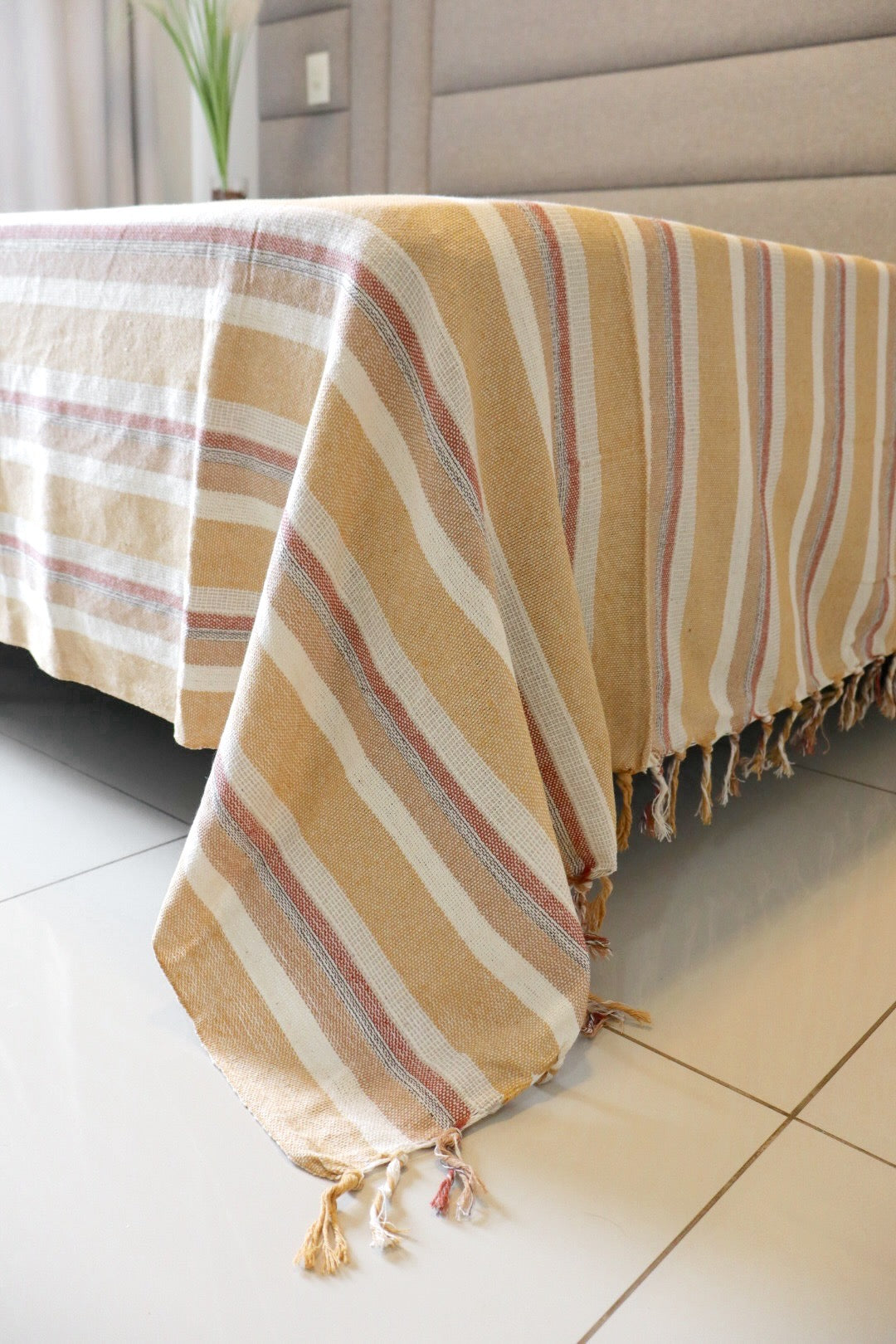 Colcha para Cama Queen 2,40x2,60m Artesanal Listrada Mostarda