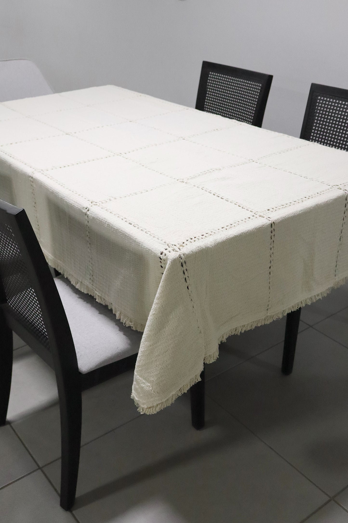 Toalha De Mesa Retalho Chita Bainha 2,20x1,40m