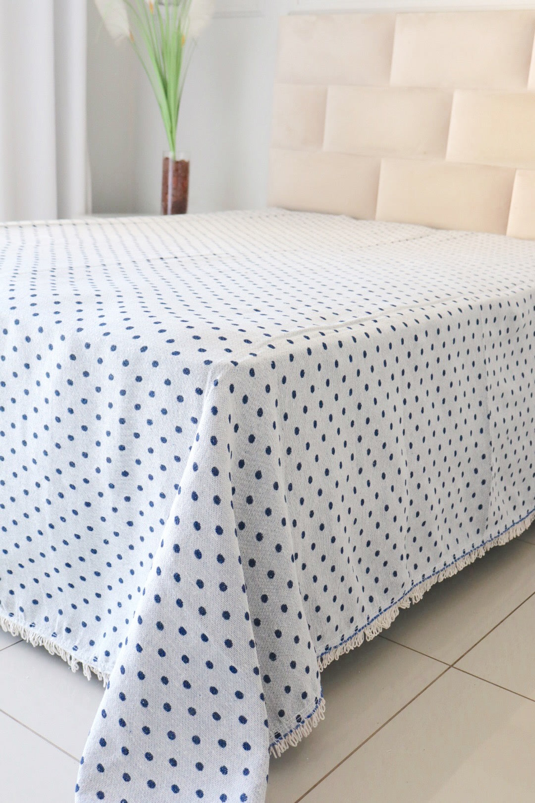 Colcha Casal Bolinhas Dupla Face Azul 2,10x2,40m