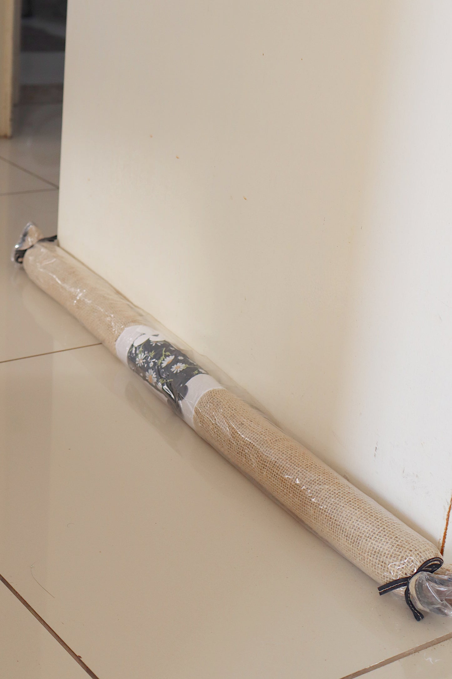 Peso Porta Cobra Juta Preto e Branco 80cm