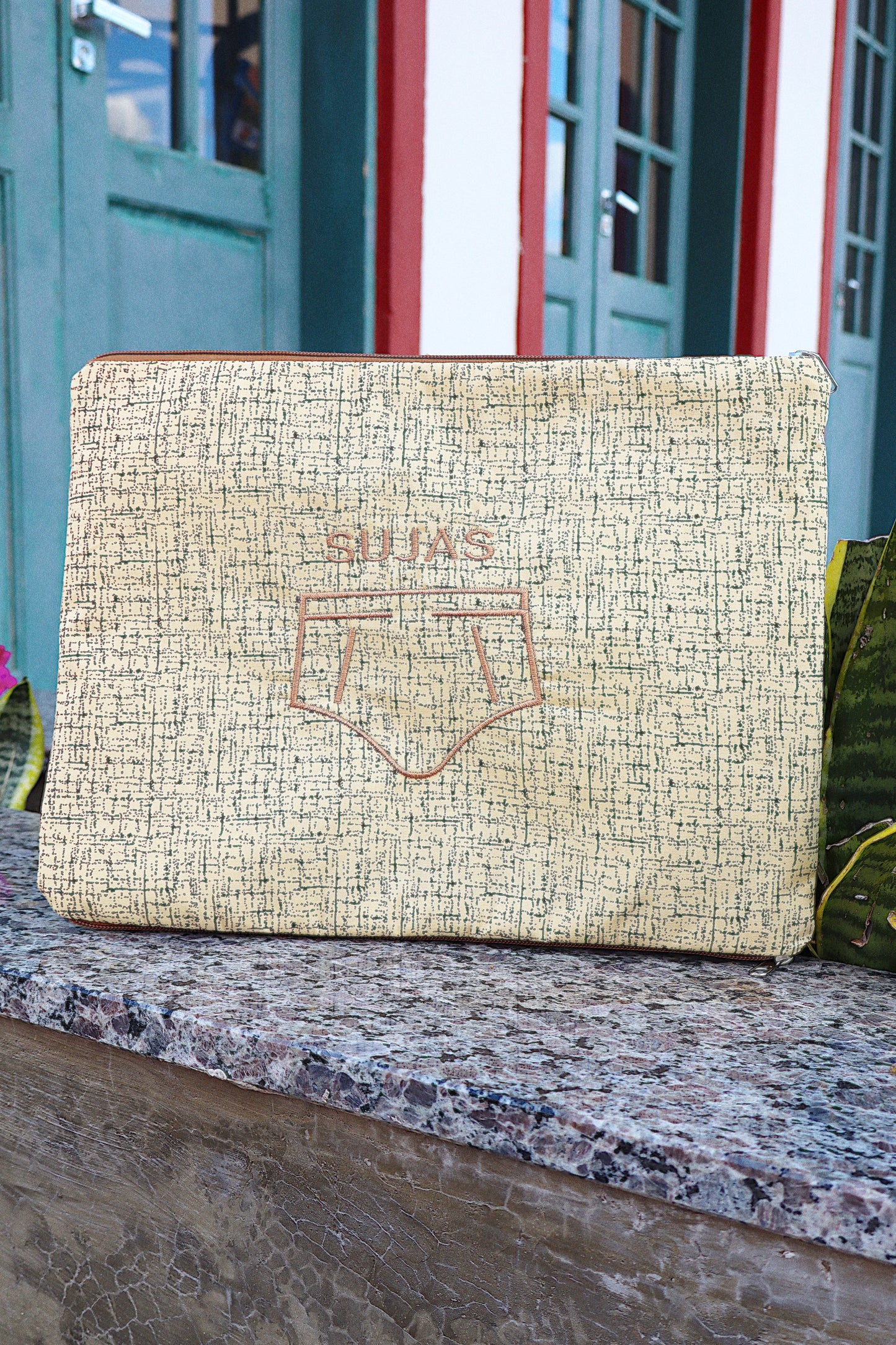 Necessaire Porta Cueca Limpinha Sujinha G Mesclada Bege