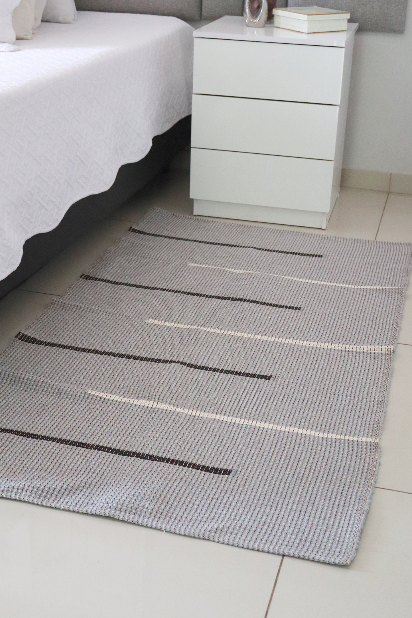 Tapete Médio Linha Capri Cinza 0,80x1,50m