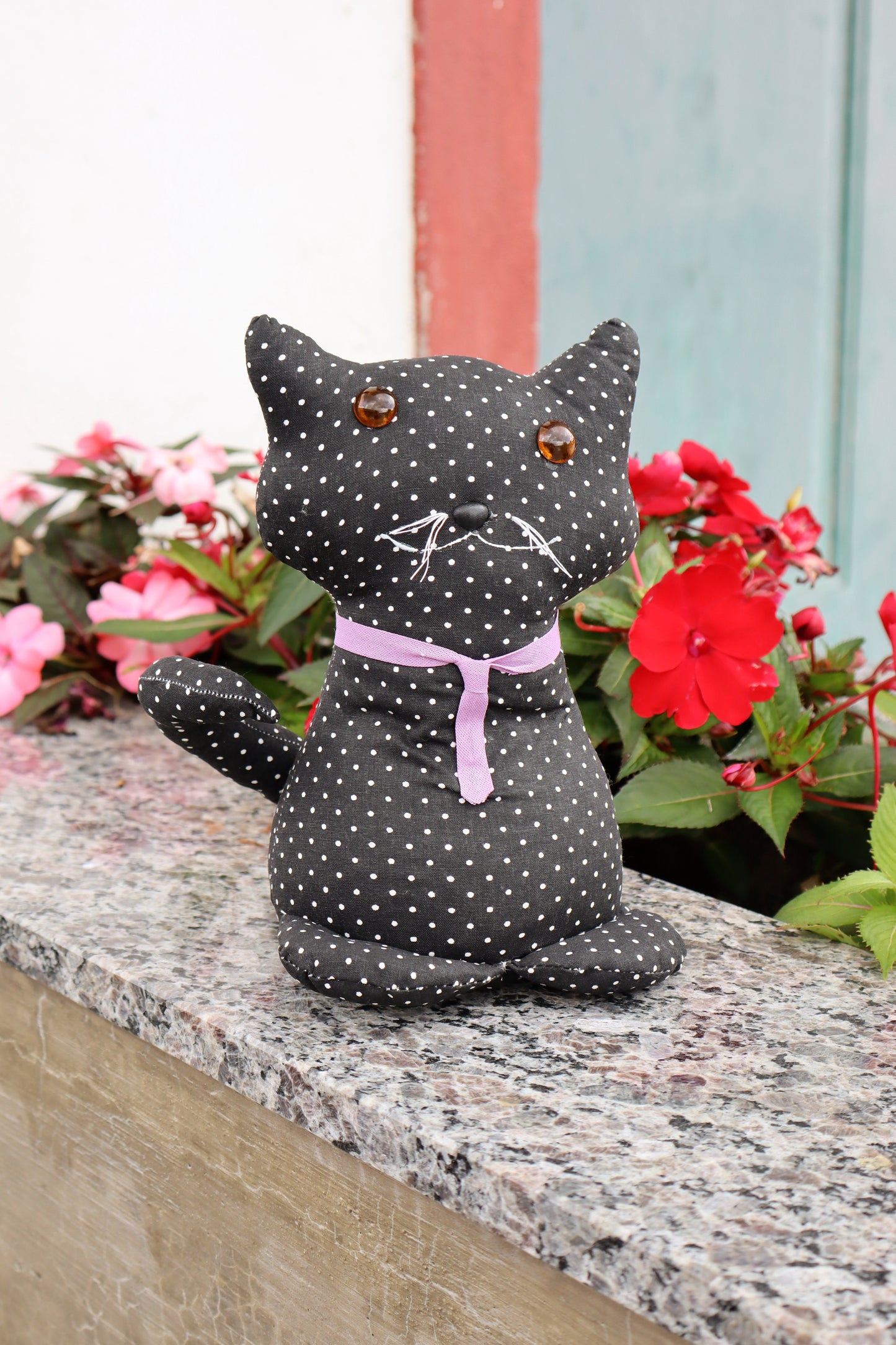 Peso de Porta Gatinho Sentado Poá Preto