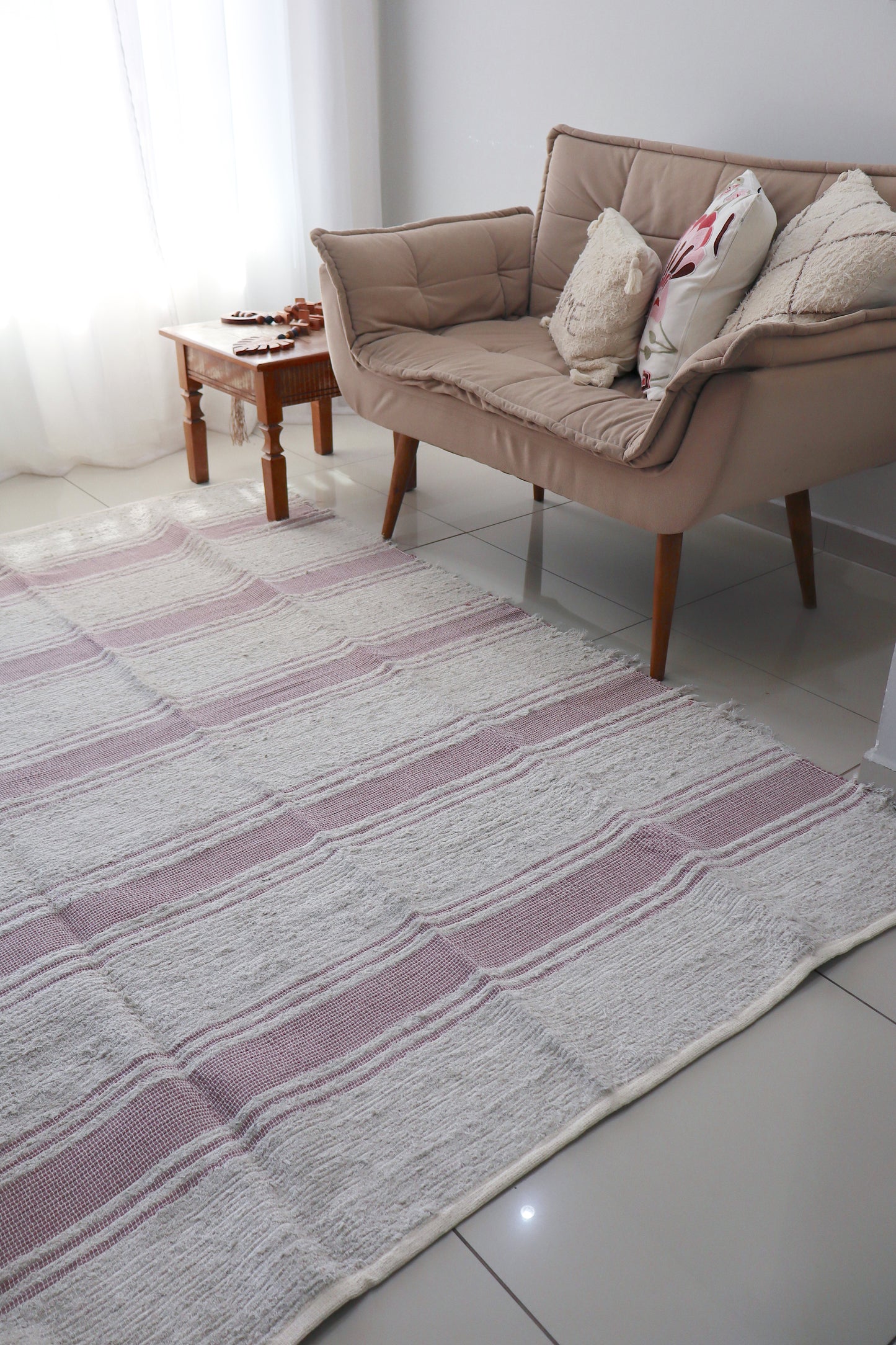 Tapete Algodão Bordado Listrado Chic Rosê/Rosa Seco 1,50x2,00m