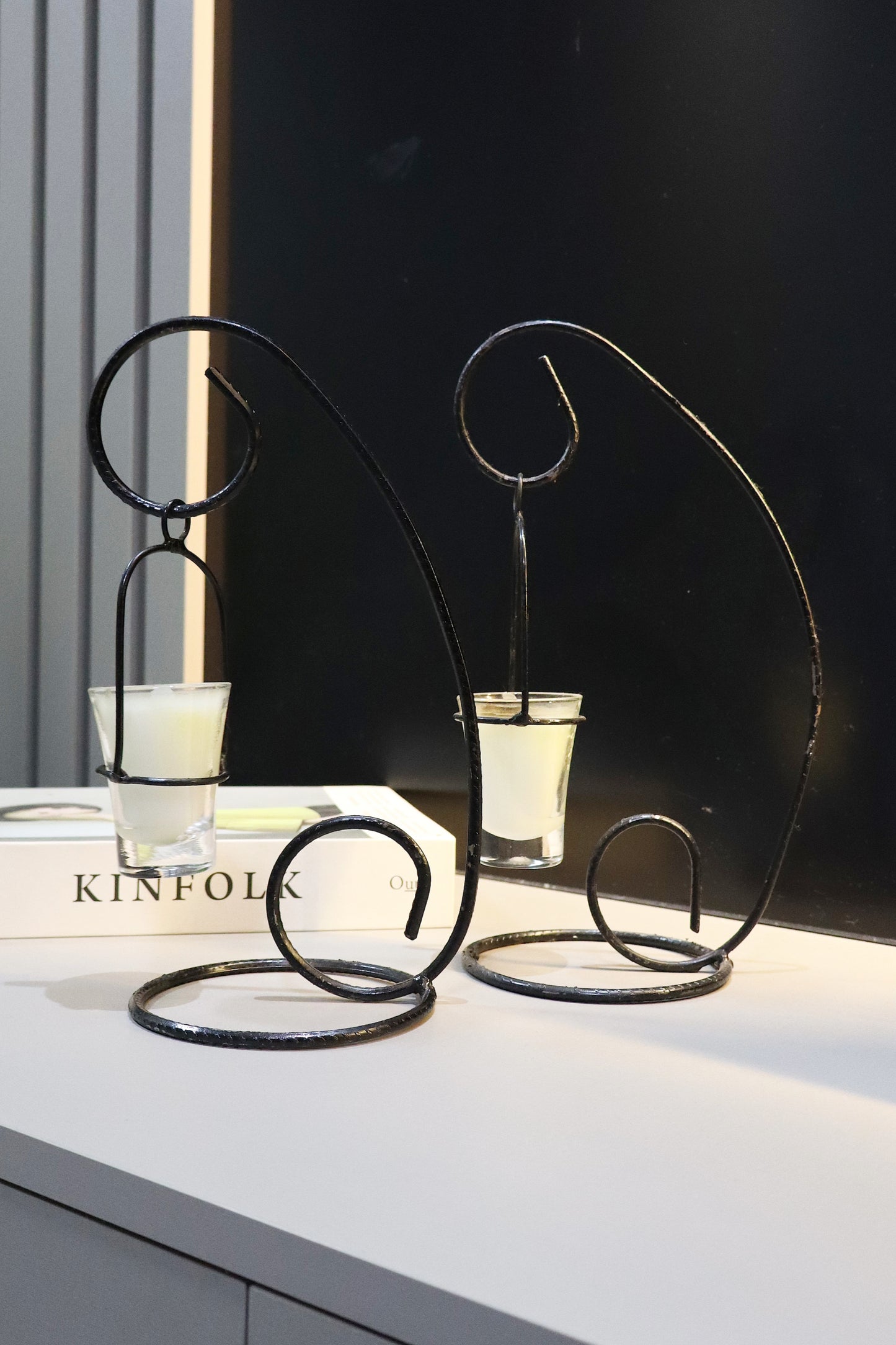 Castiçal de Mesa em Ferro