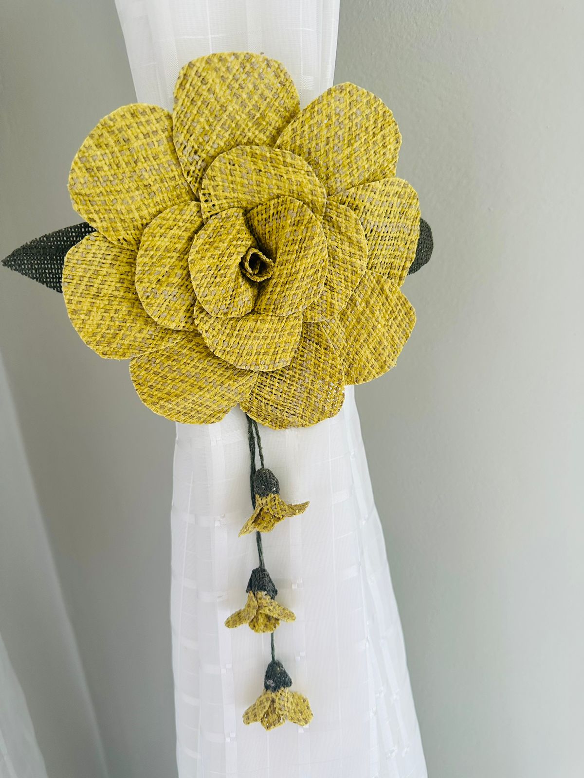 Prendedor Cortina 1 Flor - Par Amarelo