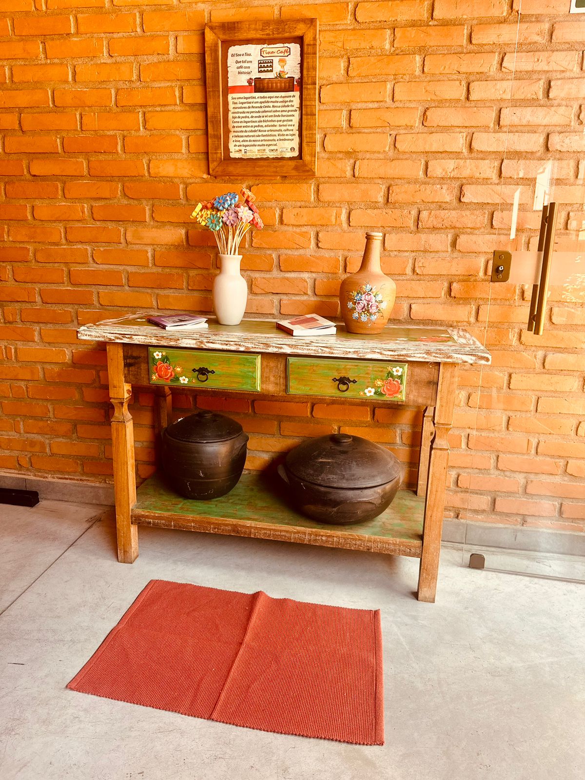 Tapete em Linha Terracota 48x78cm