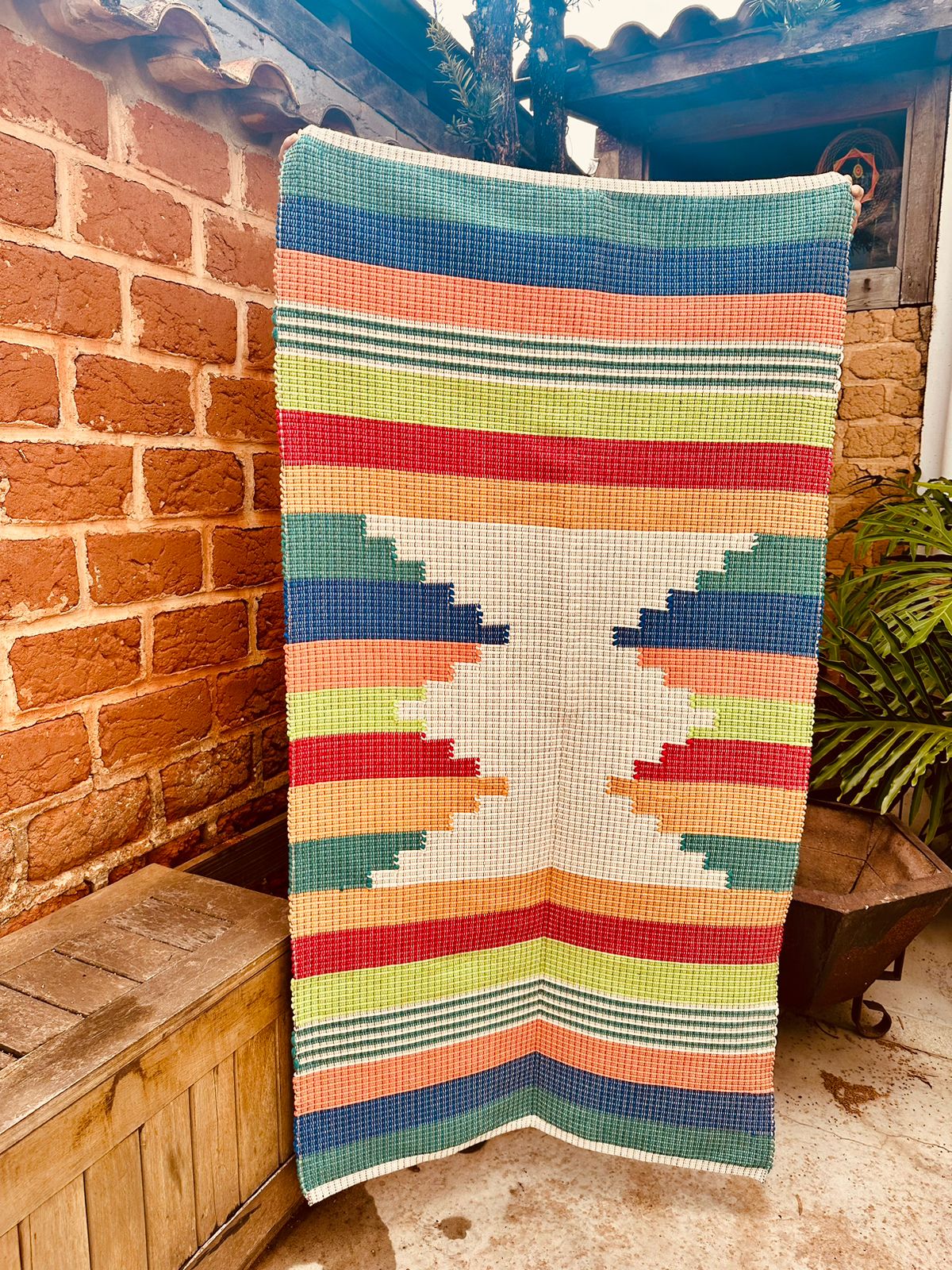 Tapete Médio Linha Bico Colorido 0,90x1,50m